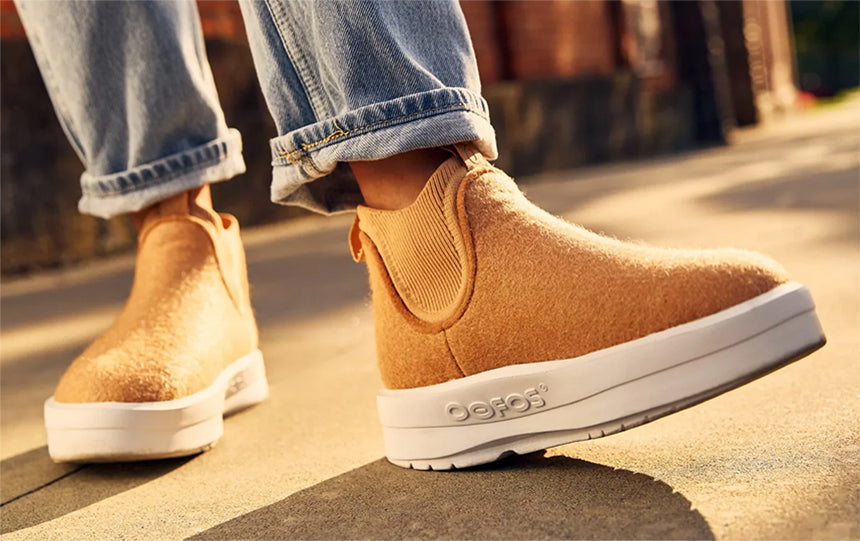 OOFOS OOmega Londoner Recovery Boots – Holabird Sports