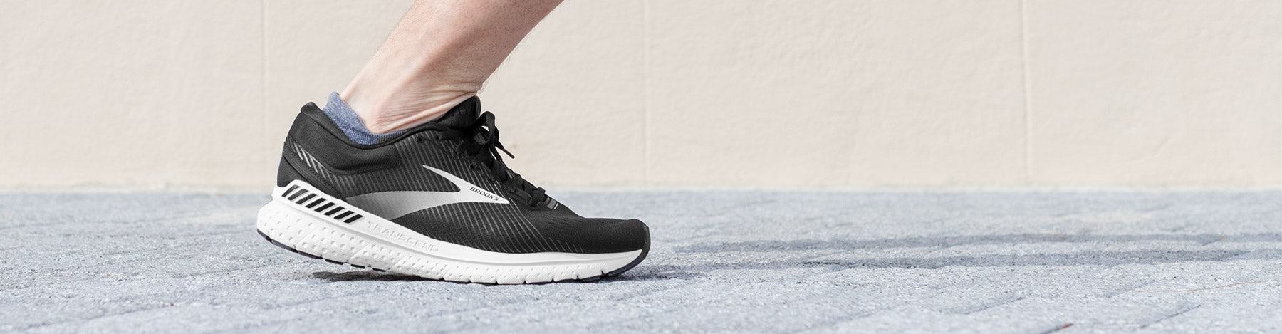 brooks running pronation