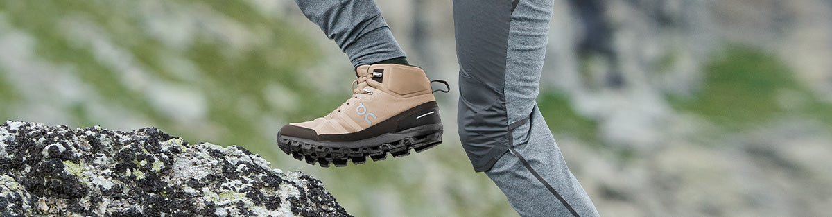 On Men's Hiking Shoes
