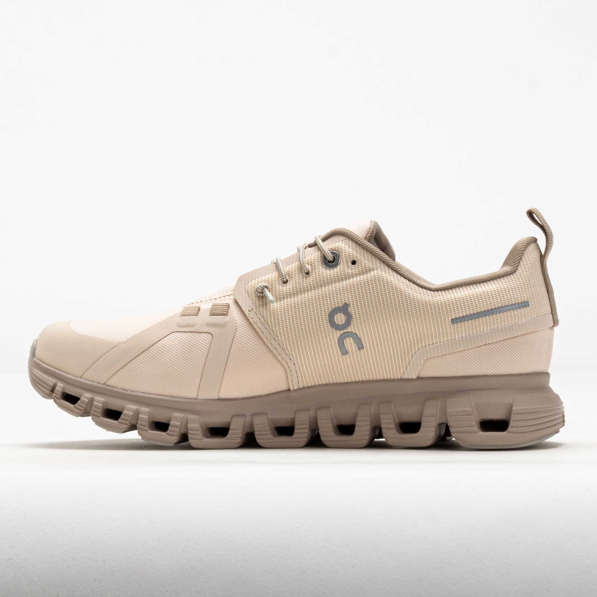 On Cloud 6 Waterproof Women's Sand/Desert