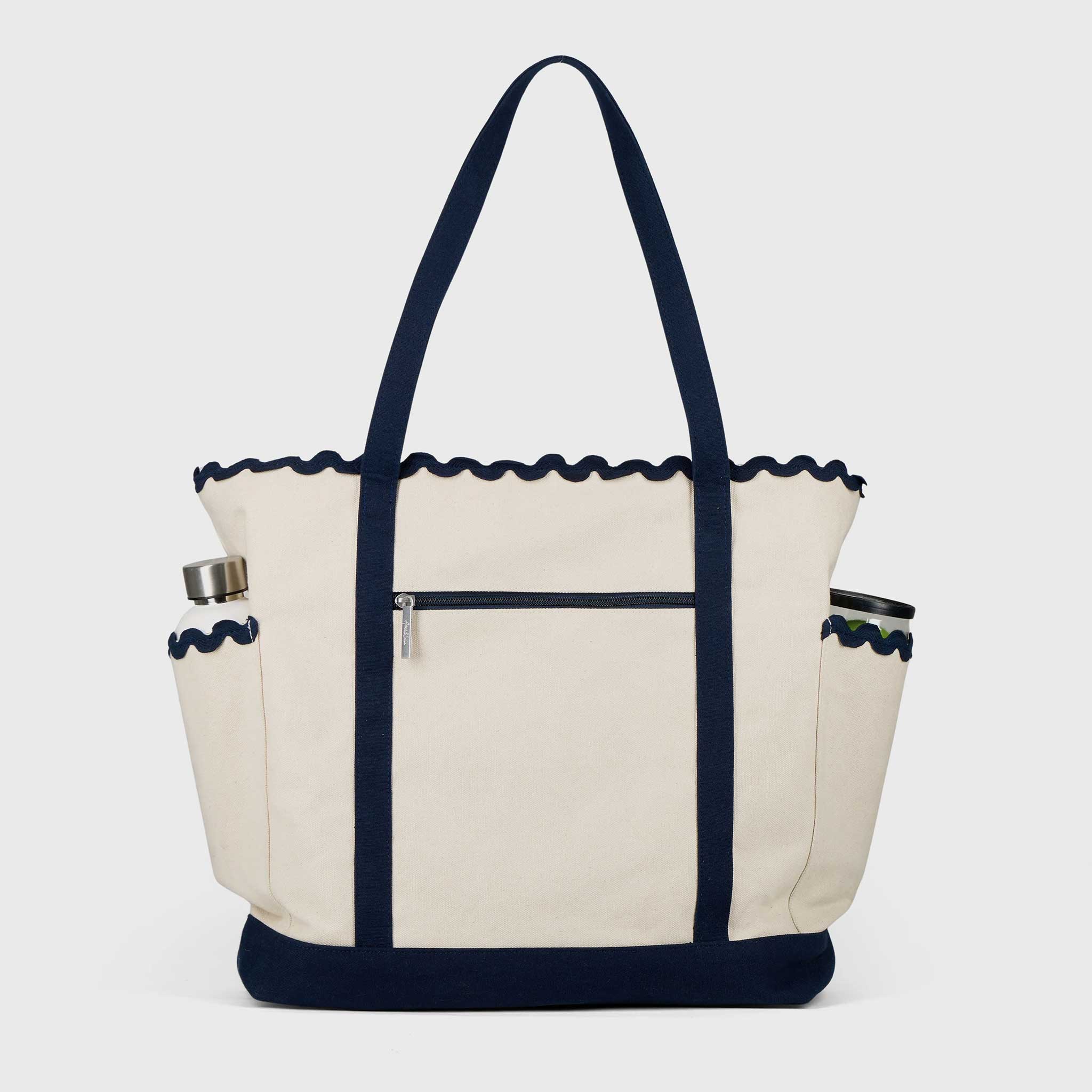 Ame & Lulu Scalloped Tennis Tote