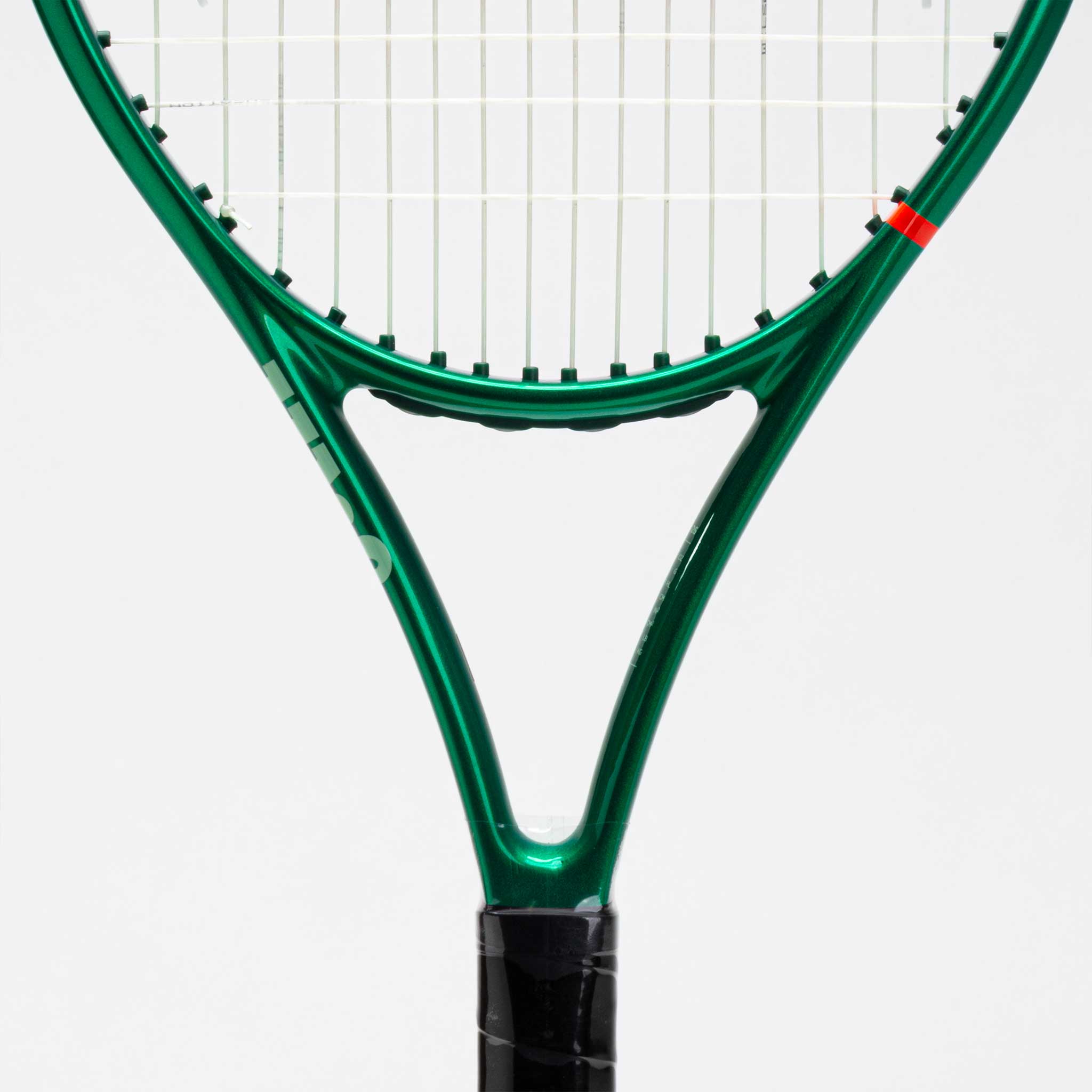 Wilson Blade 26 v10