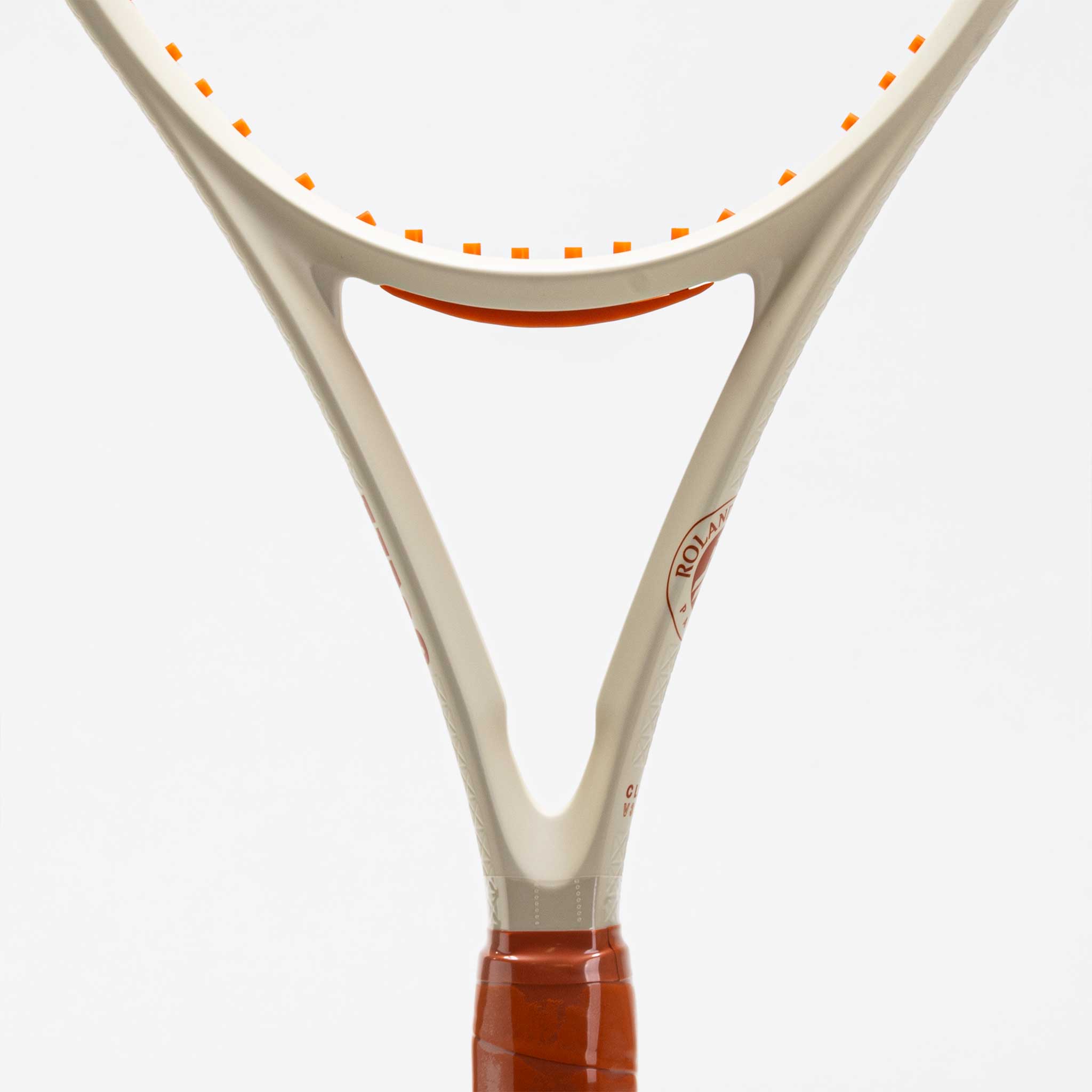 Wilson Clash 100 v3 Roland Garros 2025