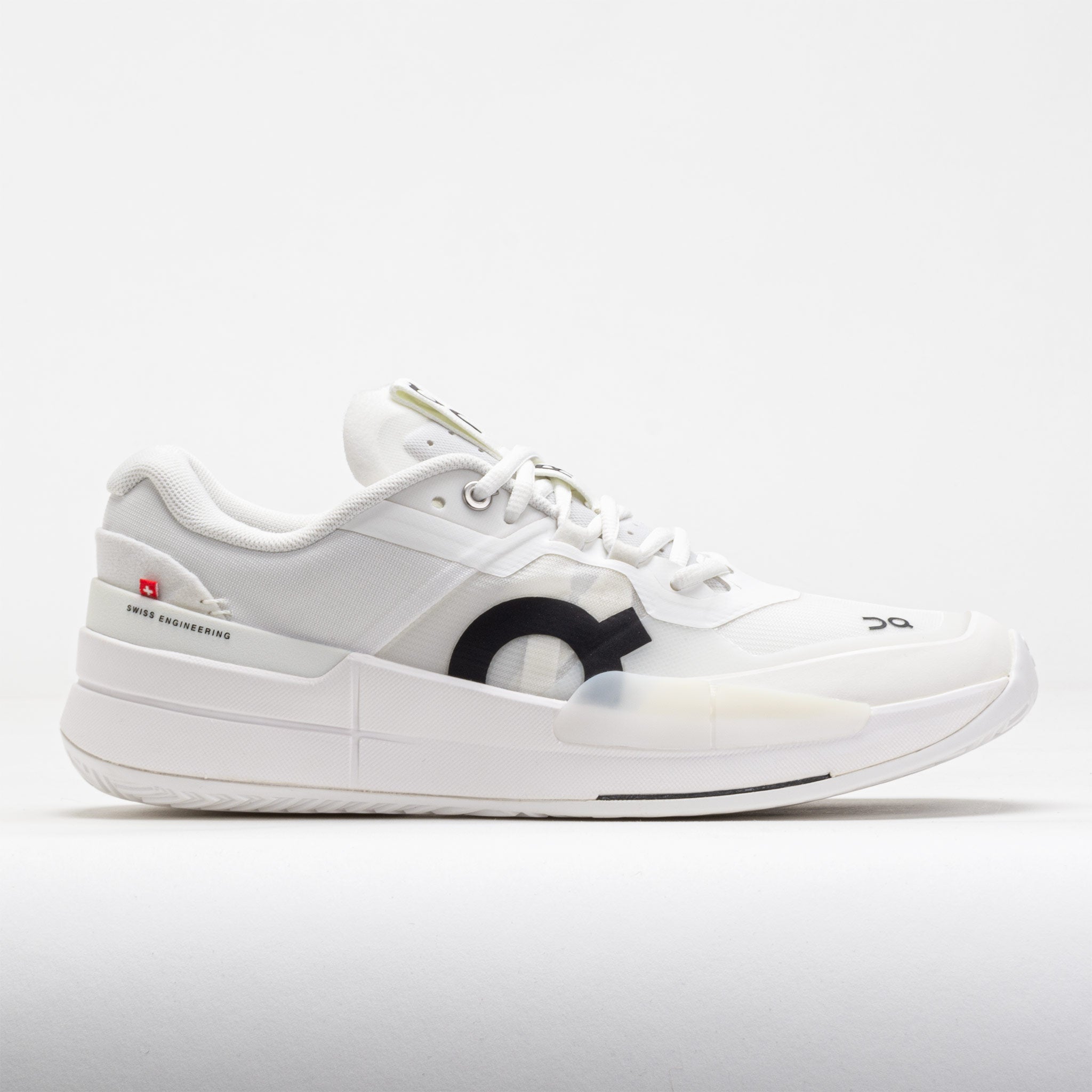 On The Roger Pro Men's All White – Holabird Sports
