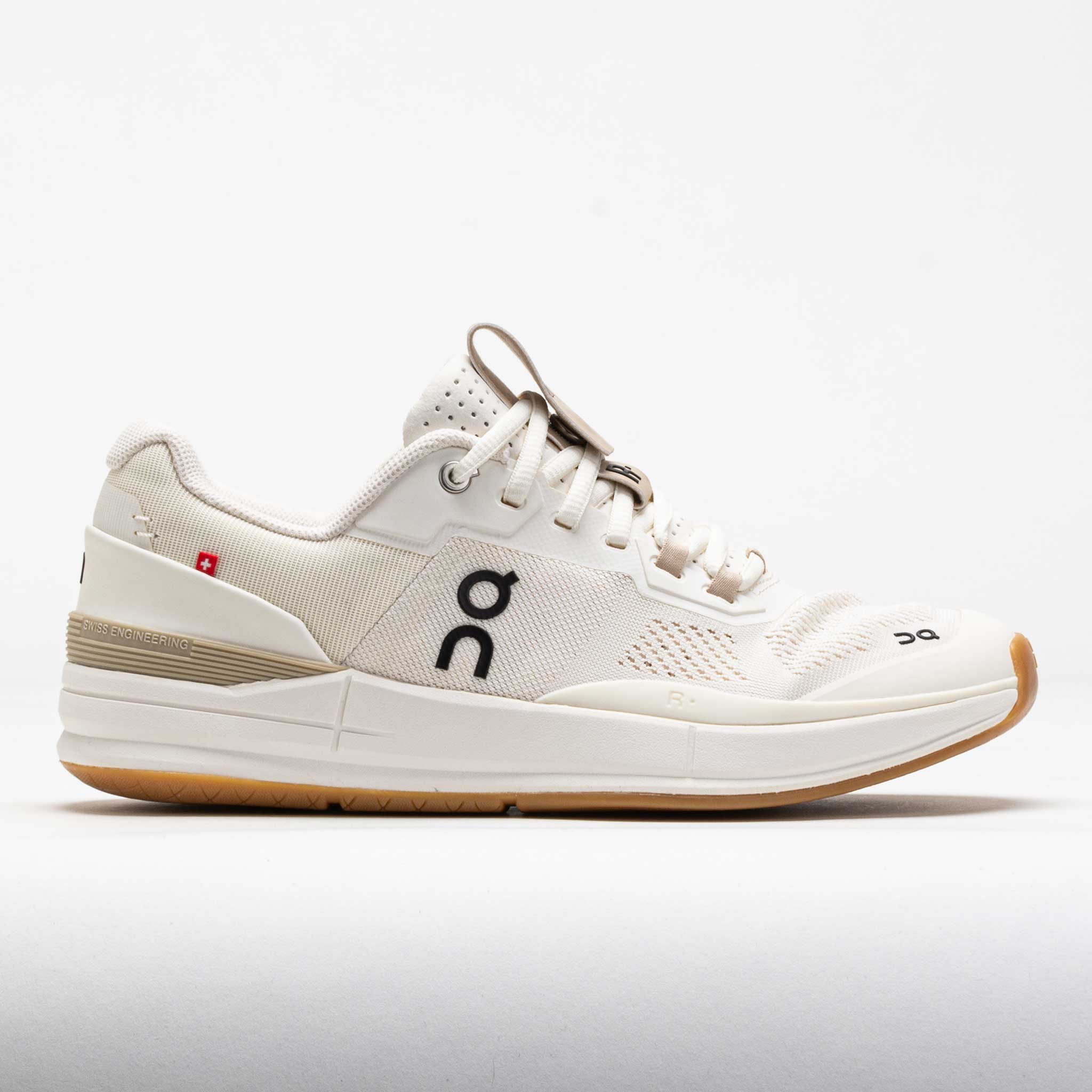 On The Roger Pro Men's Ivory/Ivory – Holabird Sports