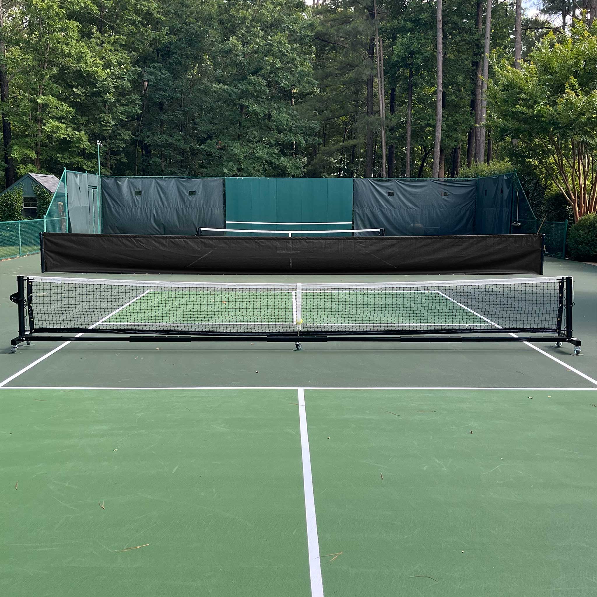 Putterman Pickleball Court Wall Barrier