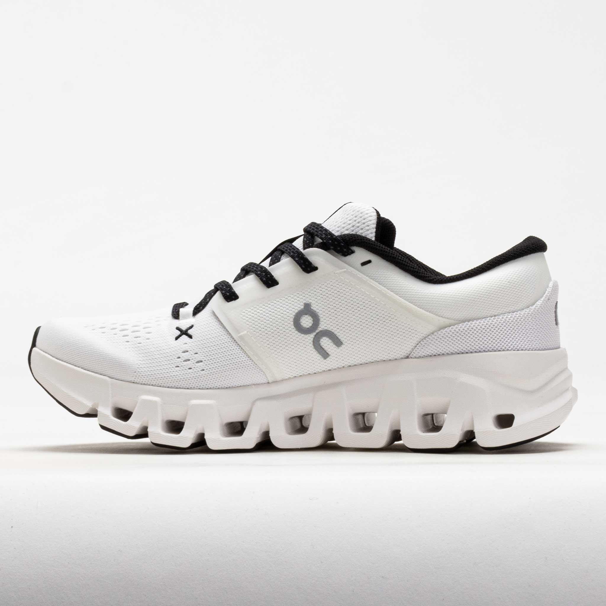 On Cloud X 5 Women's White/Black