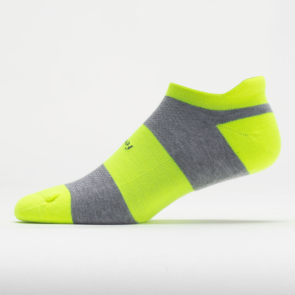 Feetures High Performance Max Cushion No Show Tab Socks