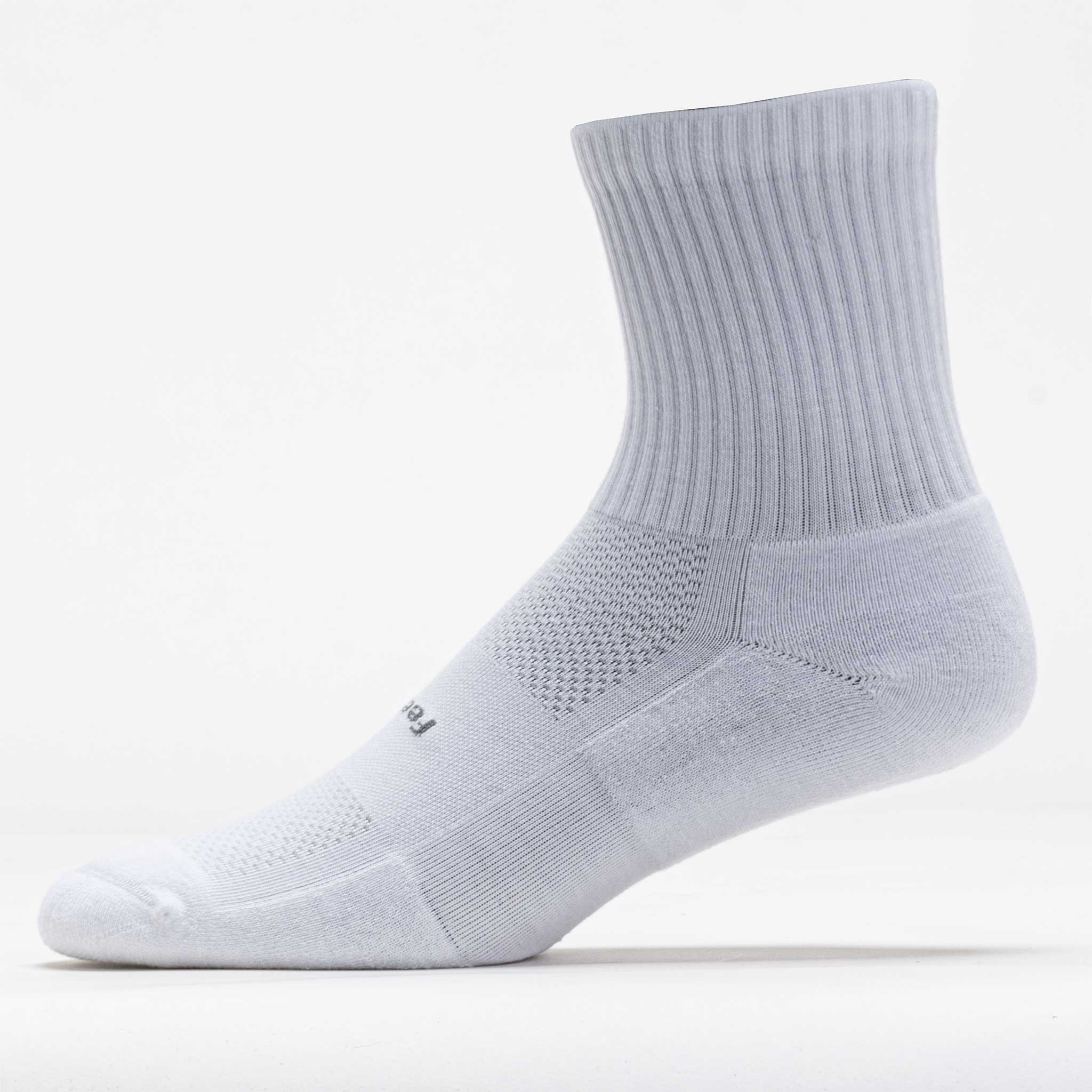 Feetures High Performance Max Cushion Quarter Tall Sock
