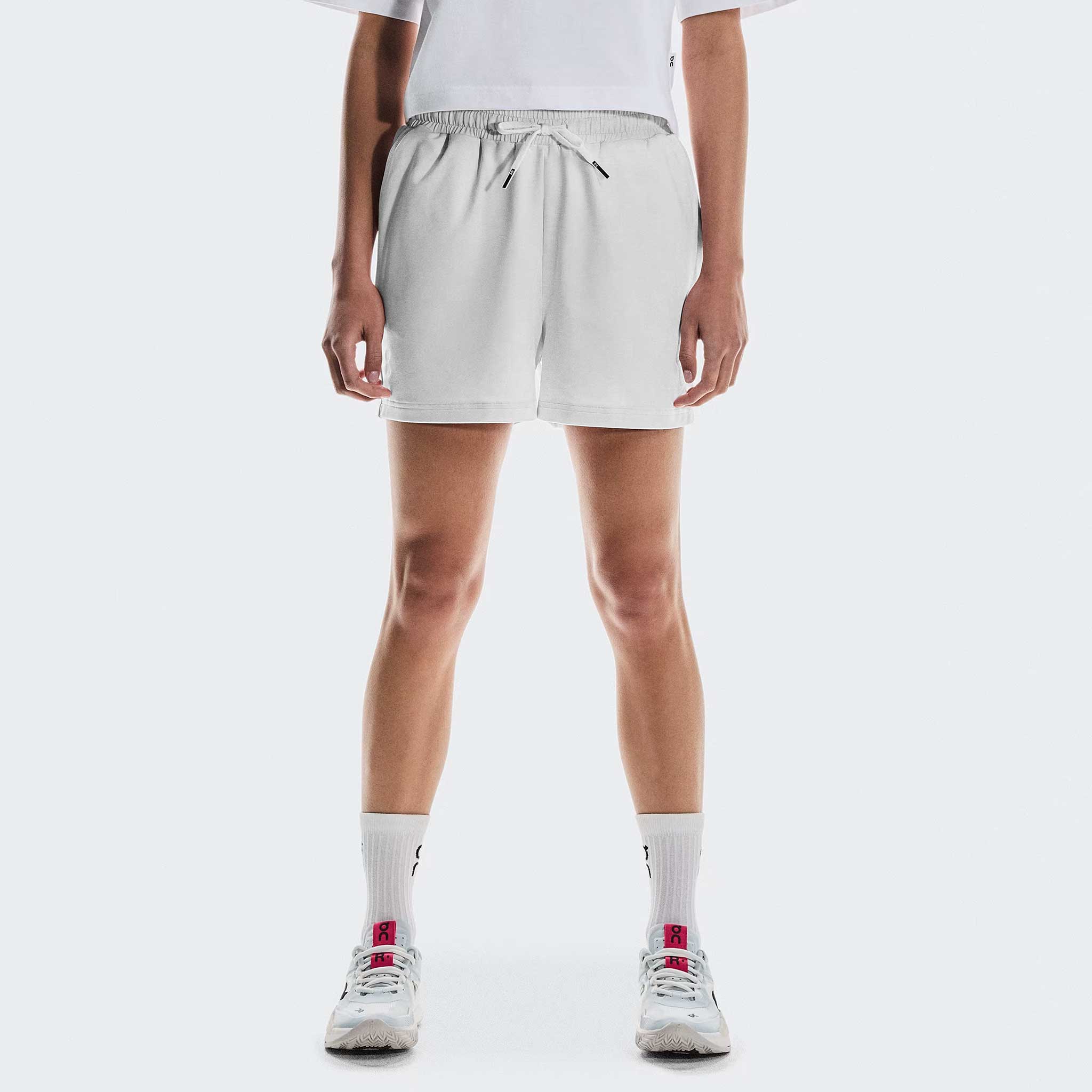 On Courtside Shorts Women's – Holabird Sports