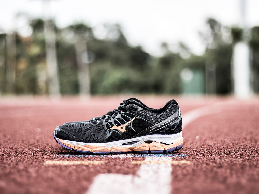 New Mizuno Wave Horizon: Stability, Cushion and CloudWave Technology