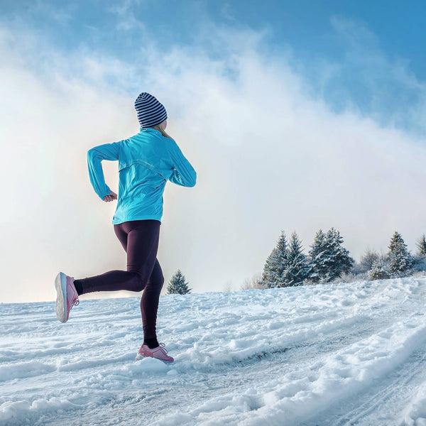 What to Wear for Winter Runs: Recommendations by Temperature Holabird Sports What to Wear for Winter Runs: Recommendations by Temperature Holabird Sports