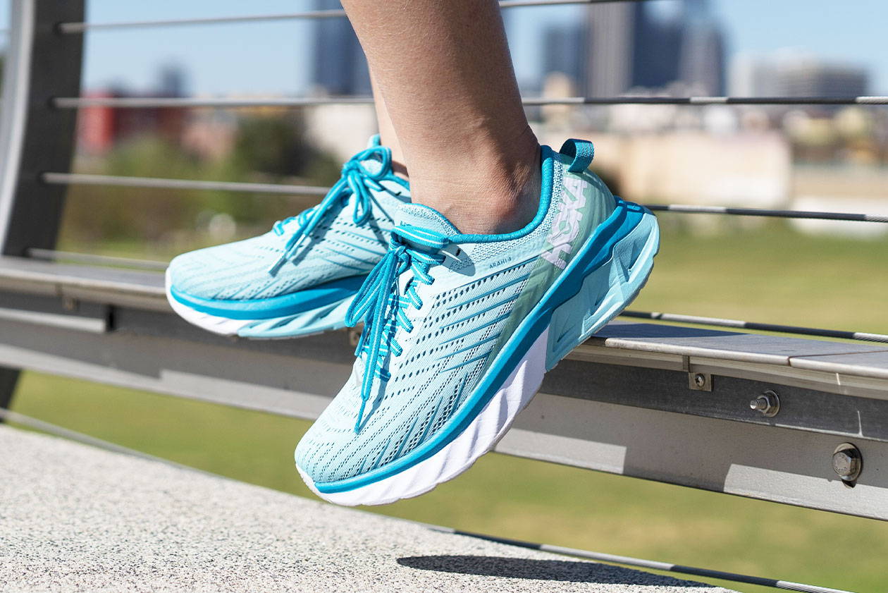 Hoka One One Arahi: Stability Shoe for Mild to Moderate Overpronators