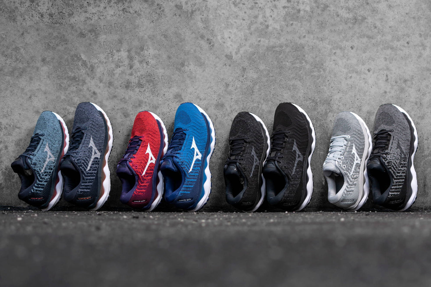 Mizuno Wave Sky Waveknit 3 Running Shoes Preview