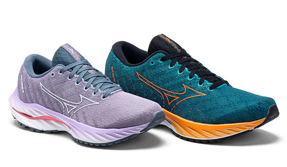 mizuno wave inspire 19 running shoes on white background