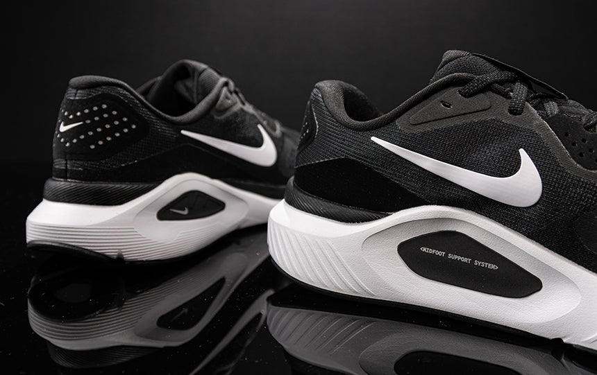 Nike Structure 26 Running Shoes
