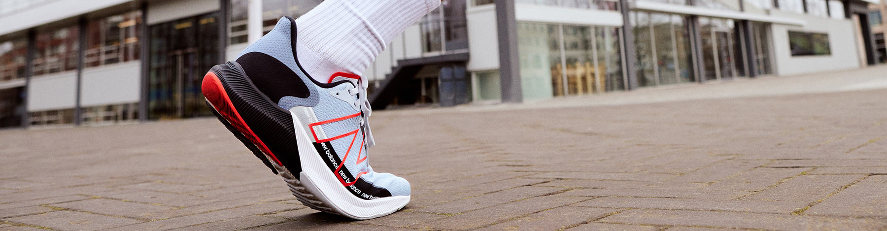 New Balance FuelCell Propel