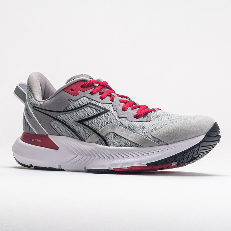 Diadora mythos blushield 3 review 2025