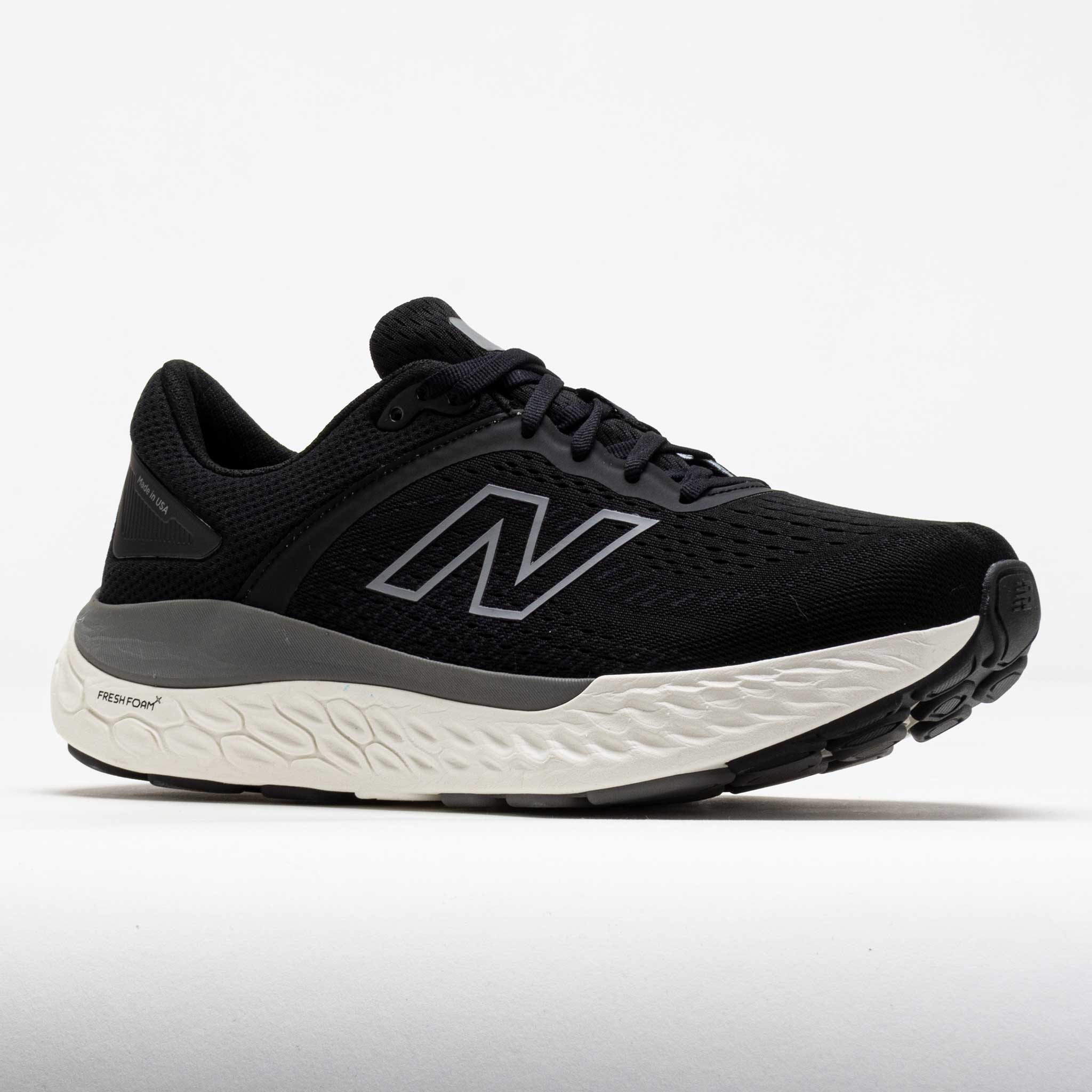 New Balance 1540v4 Women's Black/White