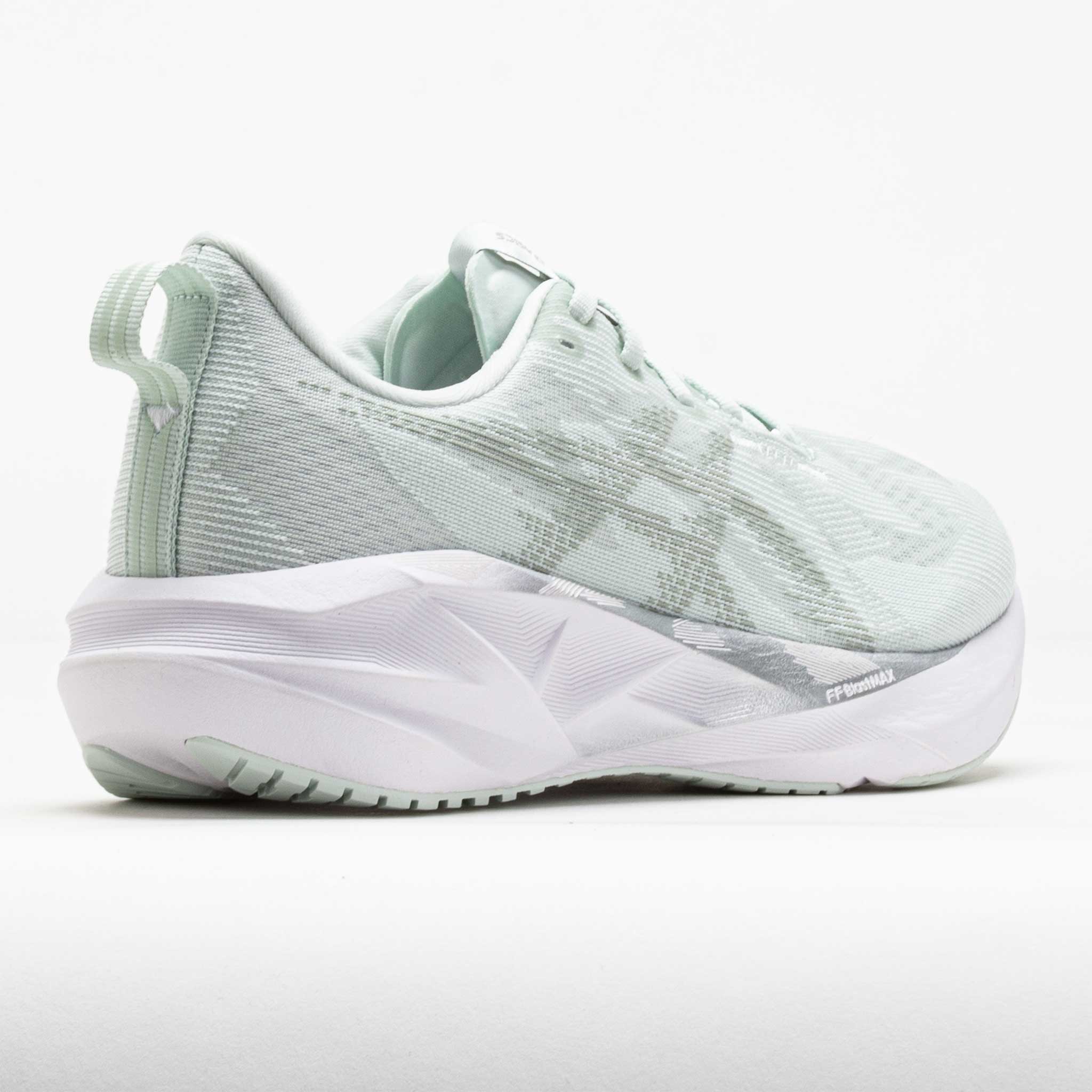 ASICS Novablast 5 Women's Pure Aqua/Seal Grey – Holabird Sports