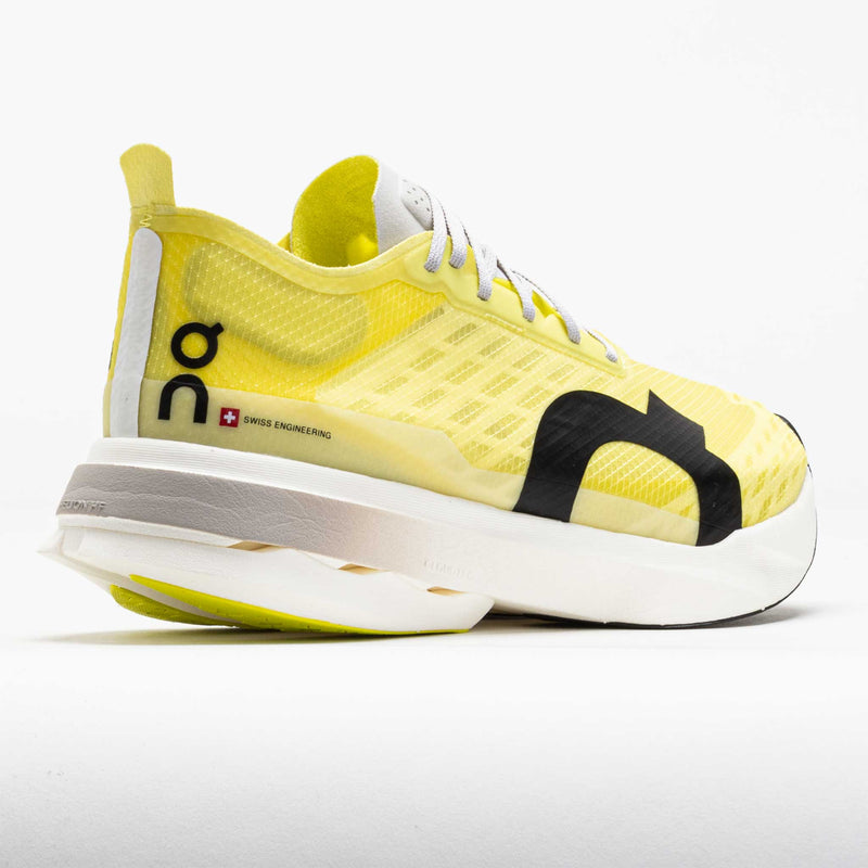 On Cloudboom Strike Men's Limelight/Wolf