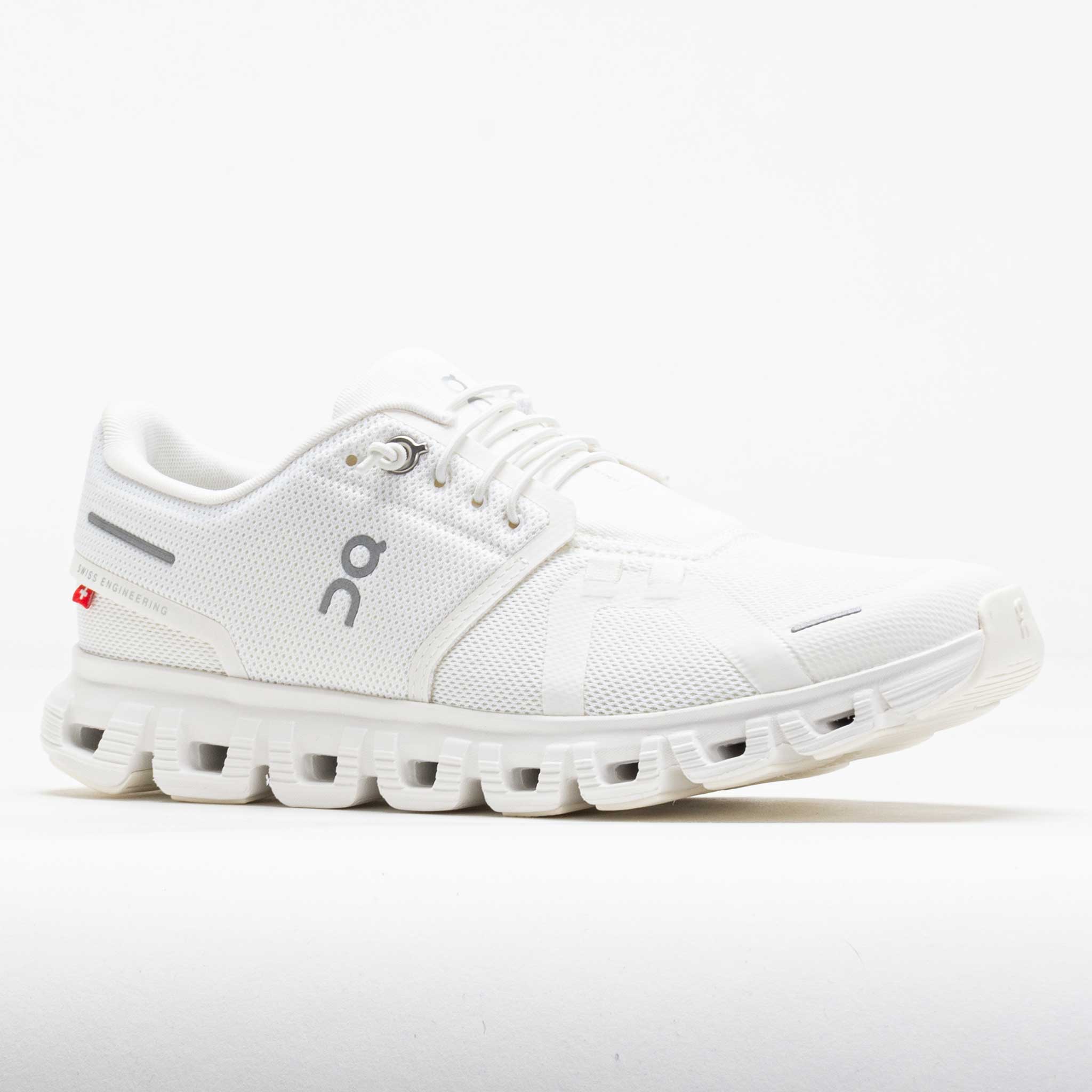 On Cloud 6 Women's White/White – Holabird Sports