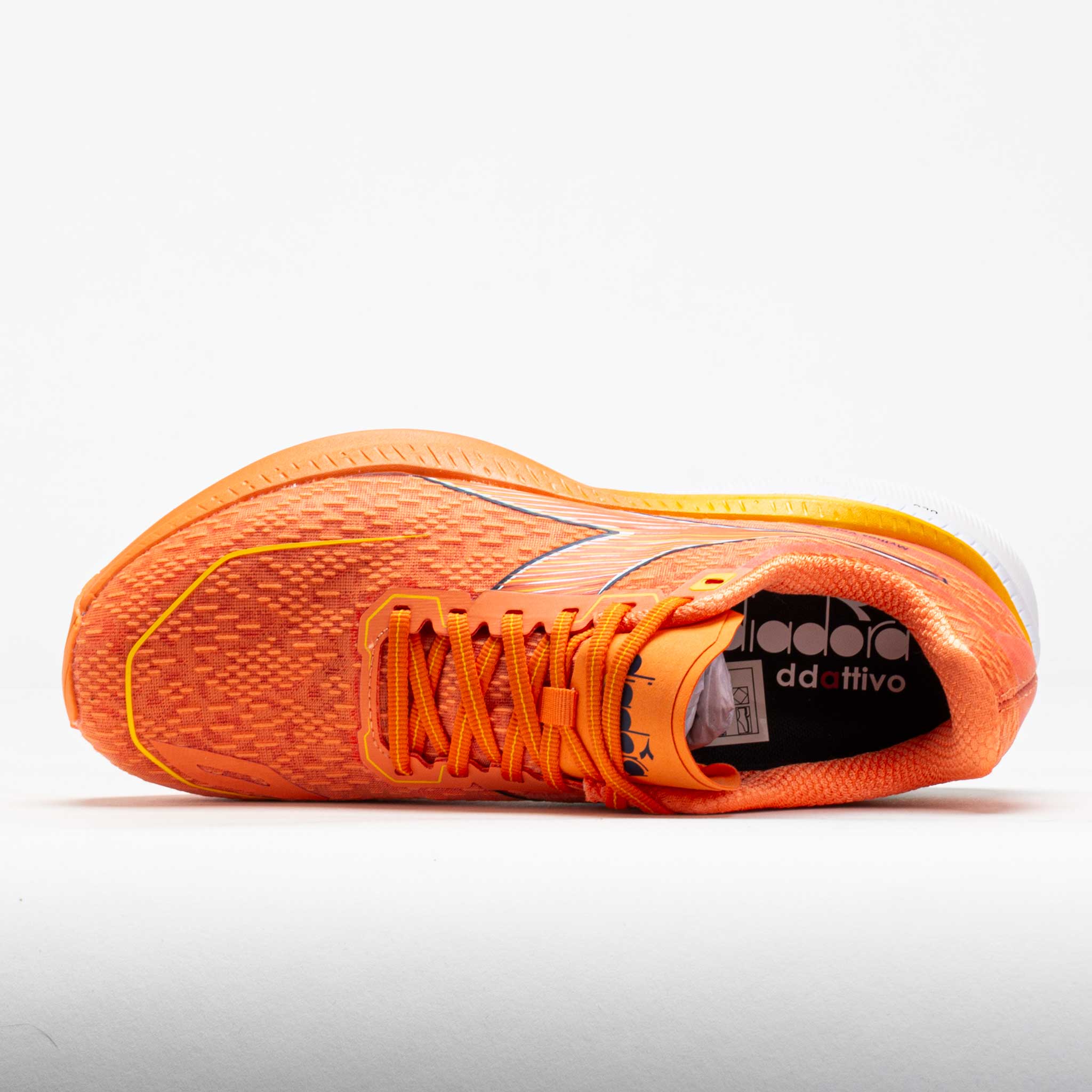 Diadora Mythos Blushield Volo 5 Men's Nectarine/Lemon Chrome