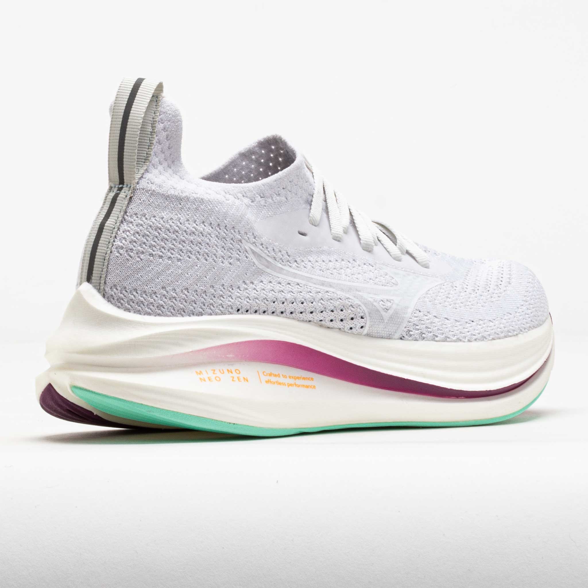 nemuimoo Mizuno Neo Zen Women's Nimbus Cloud/White – Holabird Sports