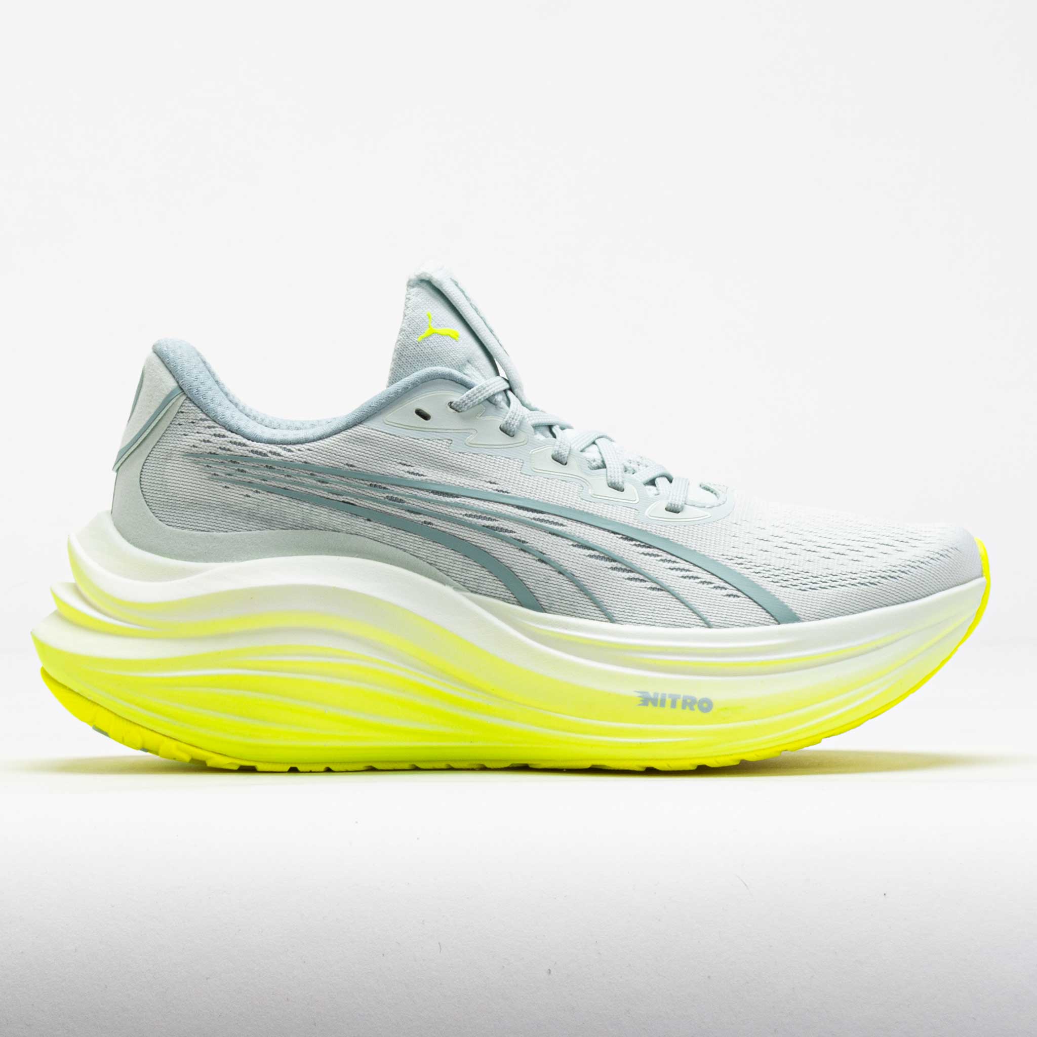 PUMA ニトロ マグニティ 26.5 - メルカリ