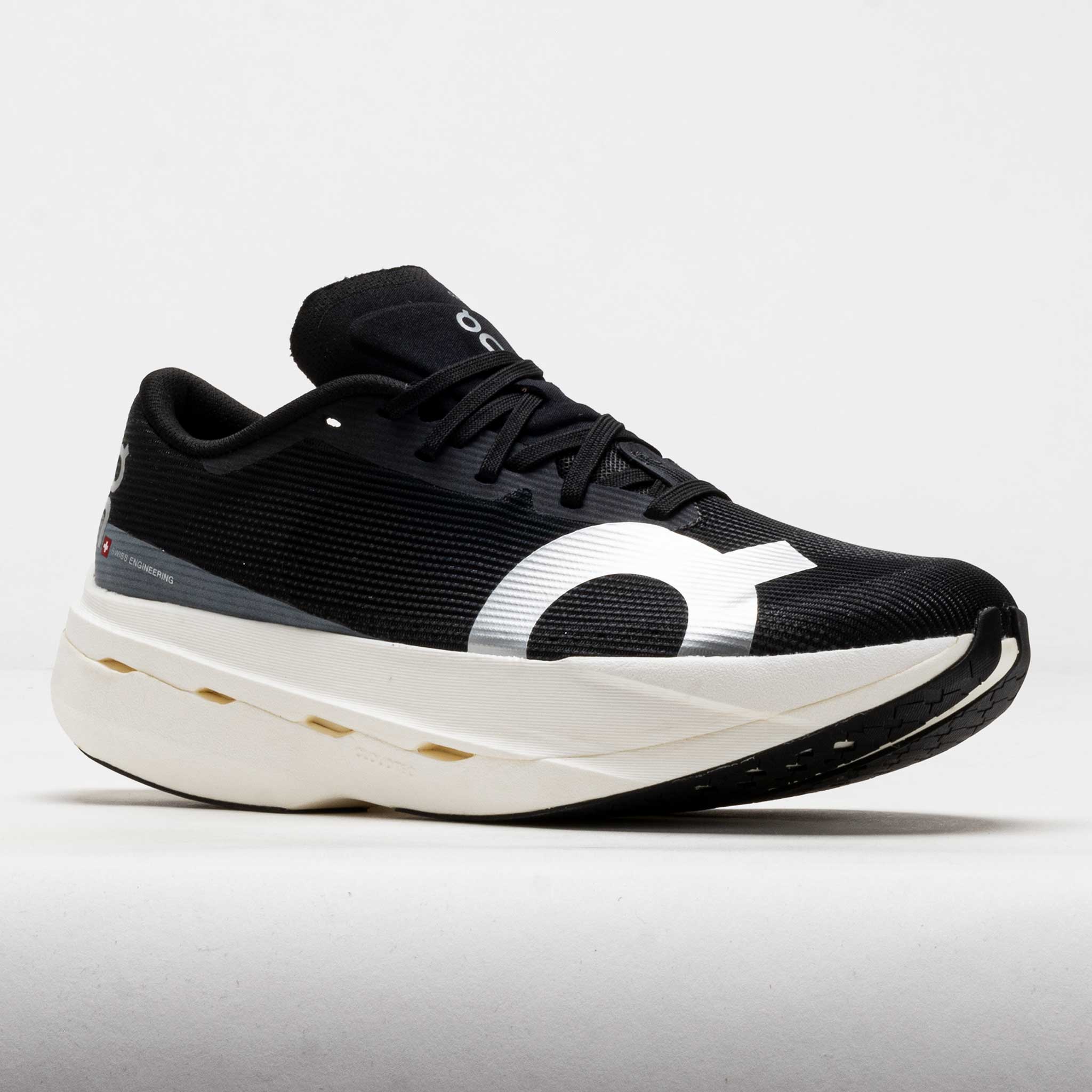 On Cloudboom Volt Men's White/Black – Holabird Sports