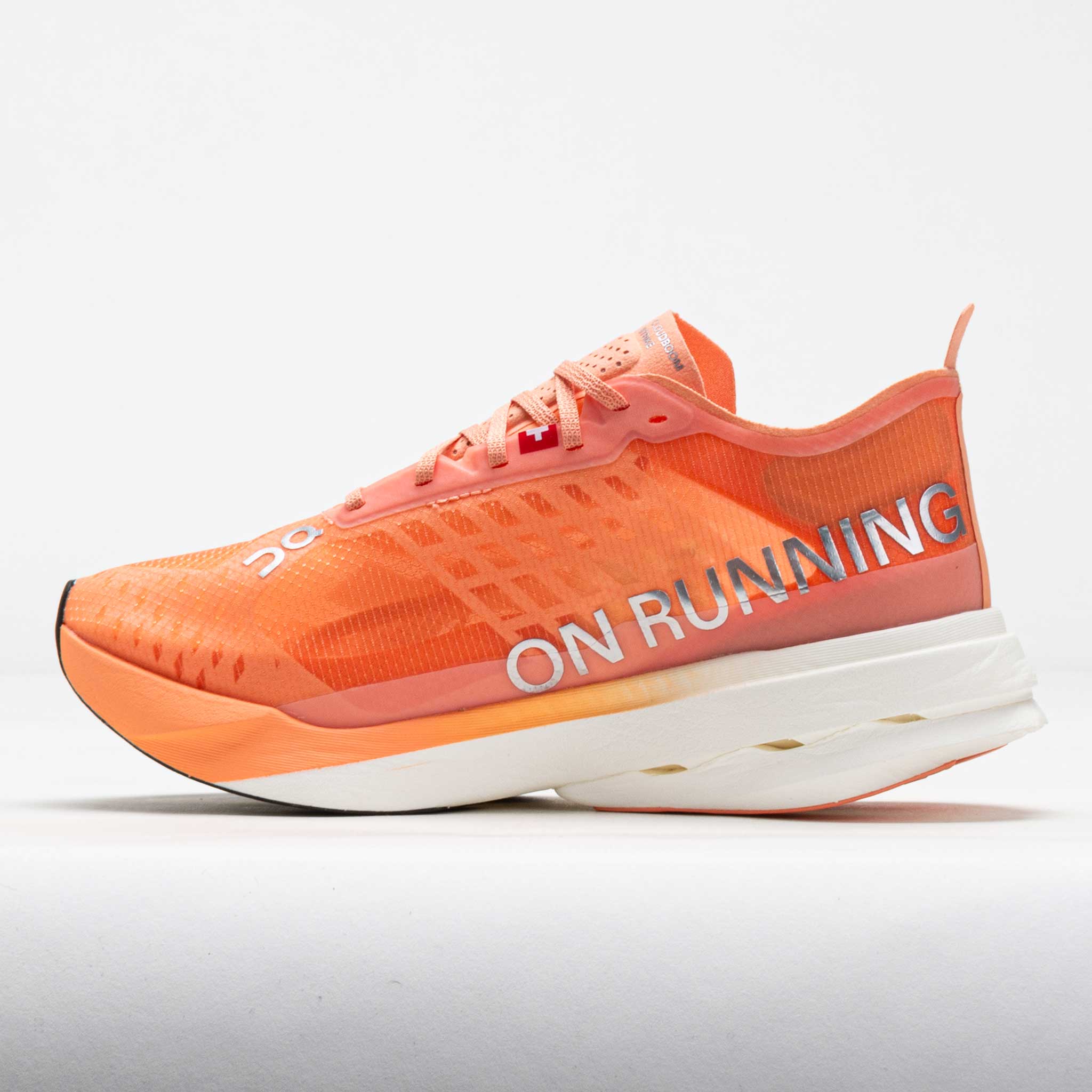 On Cloudboom Strike Women's Sunstone/White – Holabird Sports