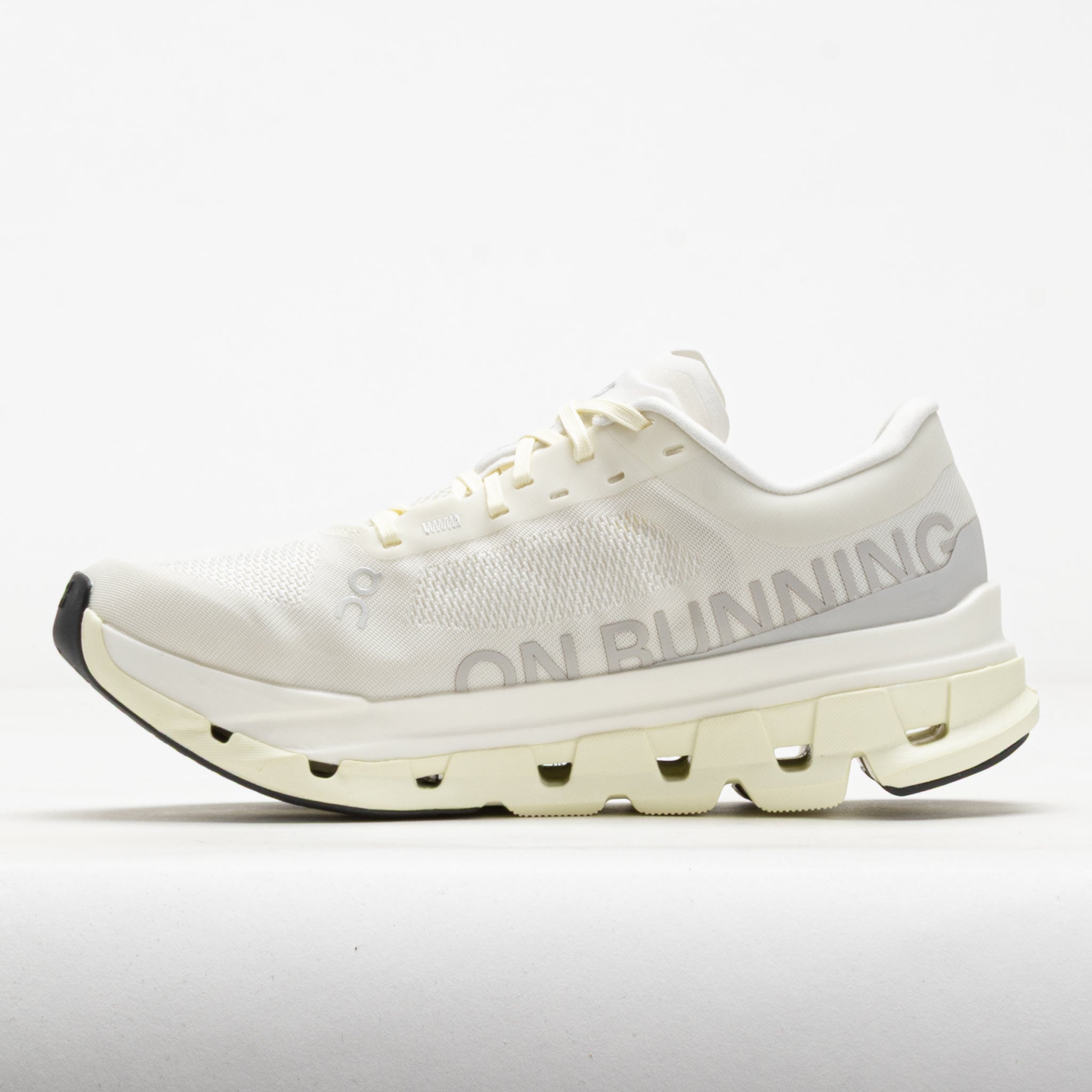On Cloudflow 5 Women's Ivory/Seedling