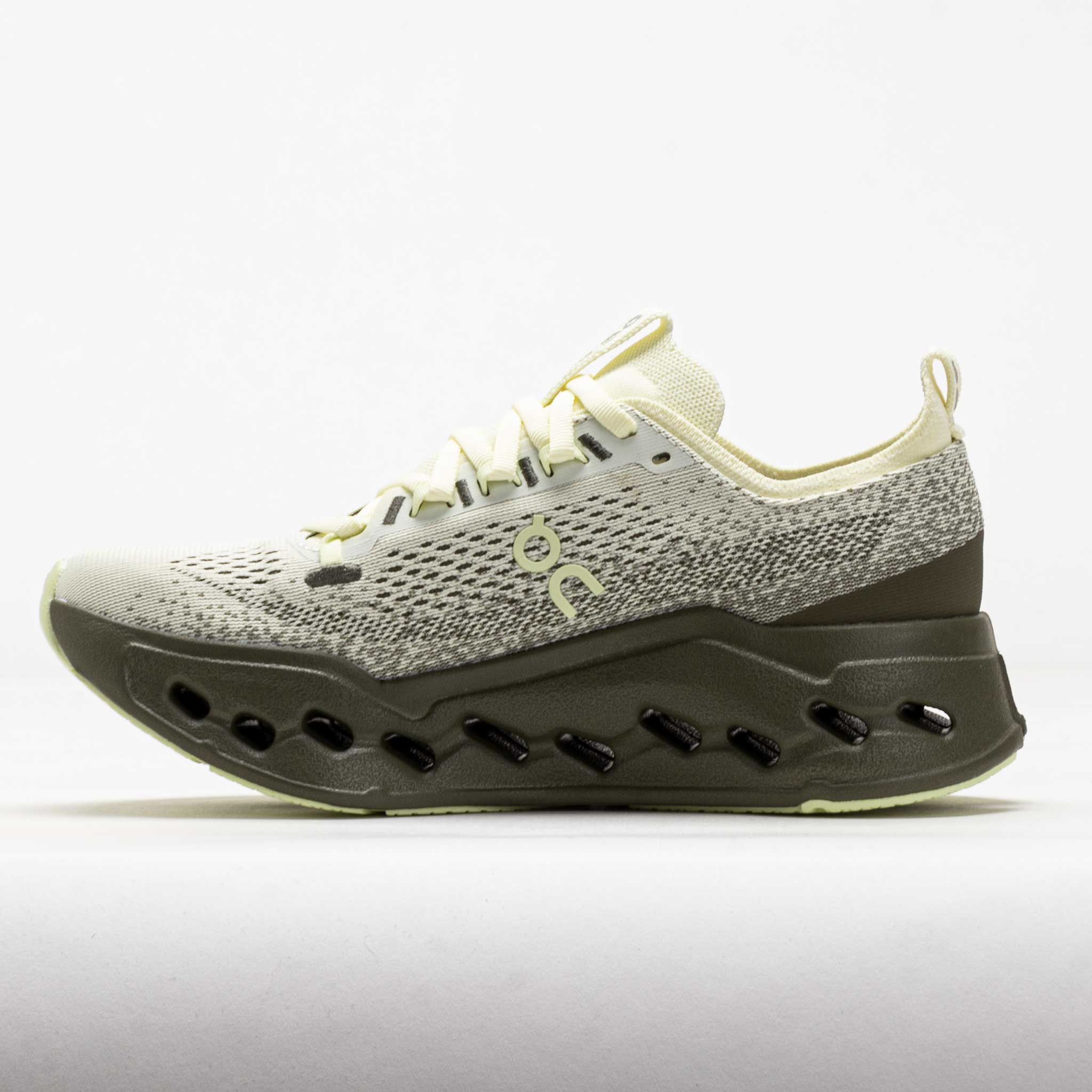 On Cloudsurfer Max Women's Seedling/Olive – Holabird Sports
