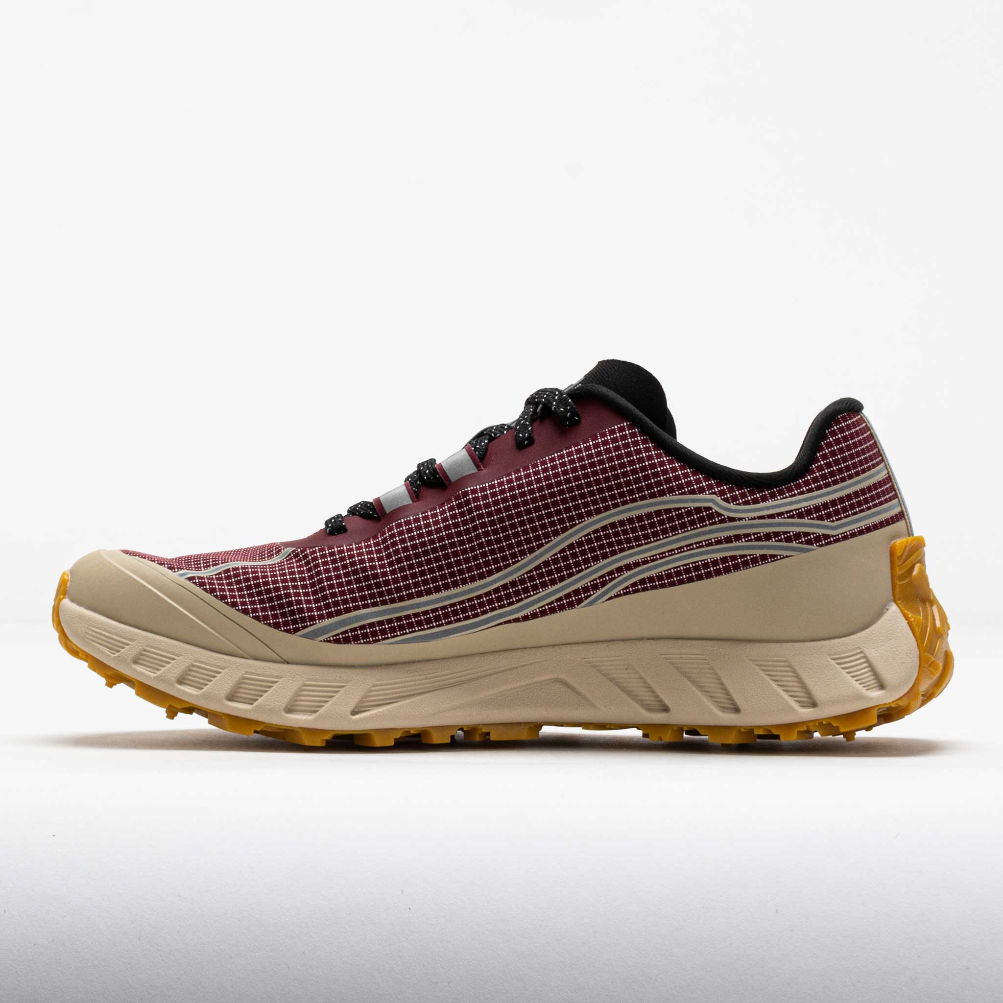 norda 002 Men's Amaranth