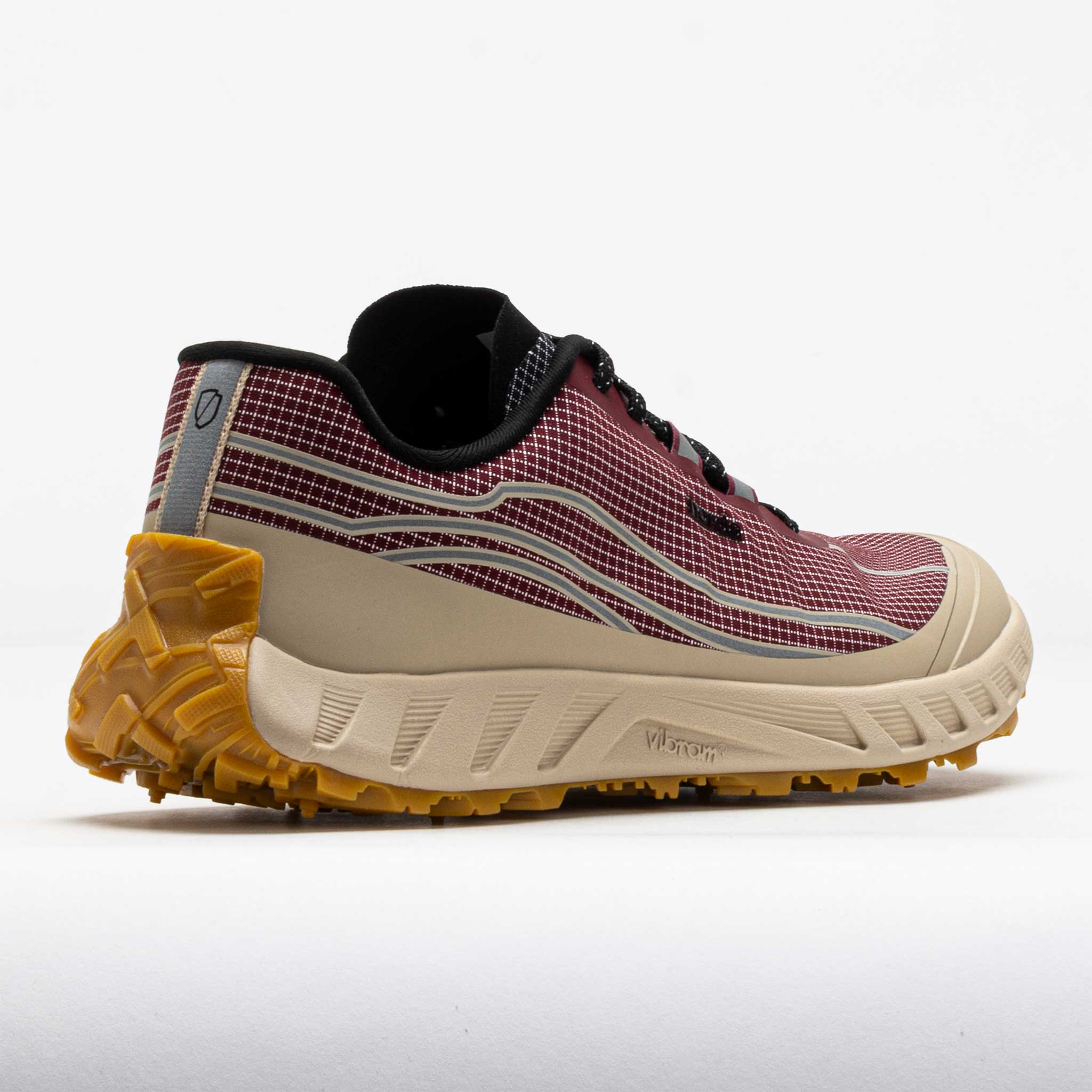 norda 002 Men's Amaranth