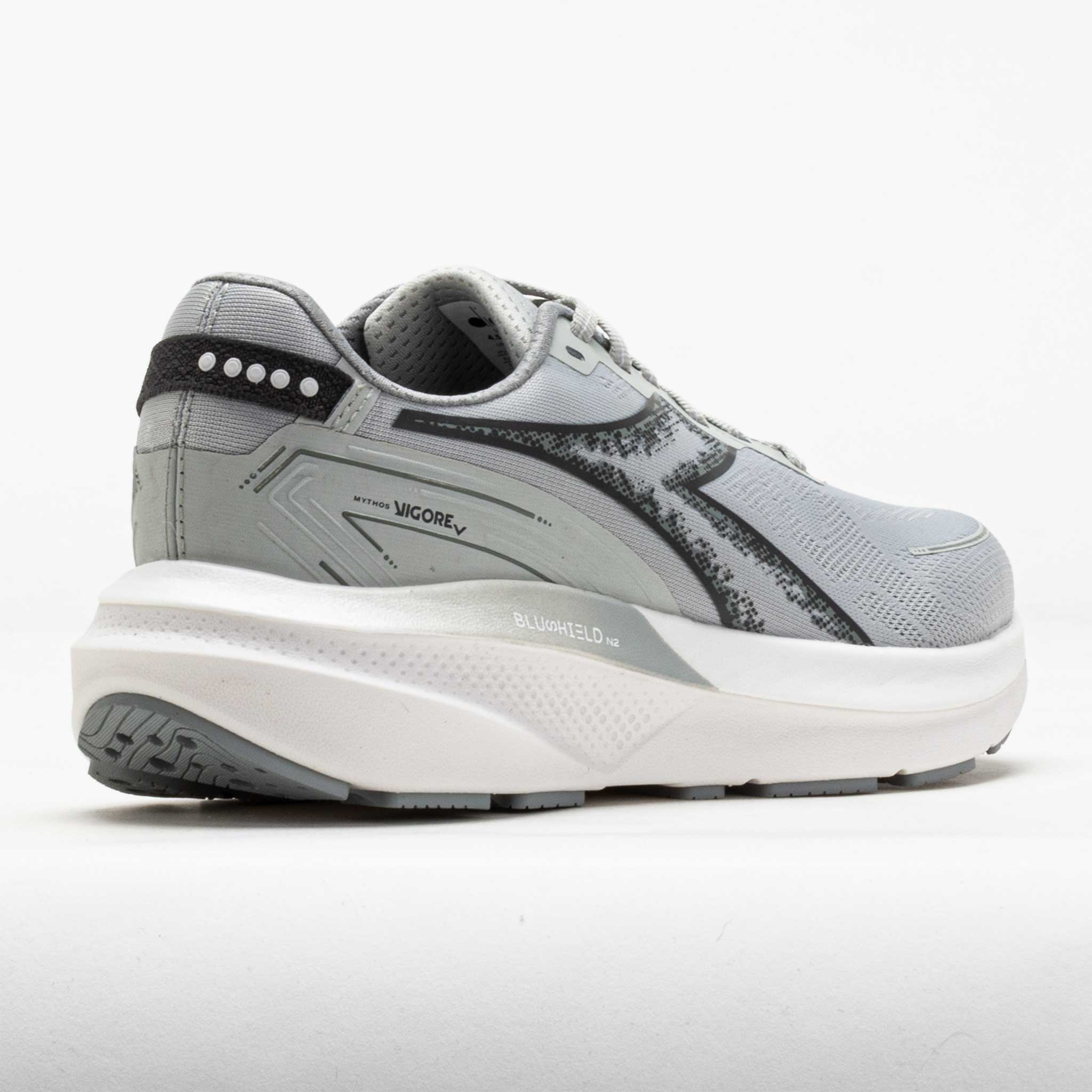 Diadora Mythos Blushield Vigore V Women's Silver/Forged Iron