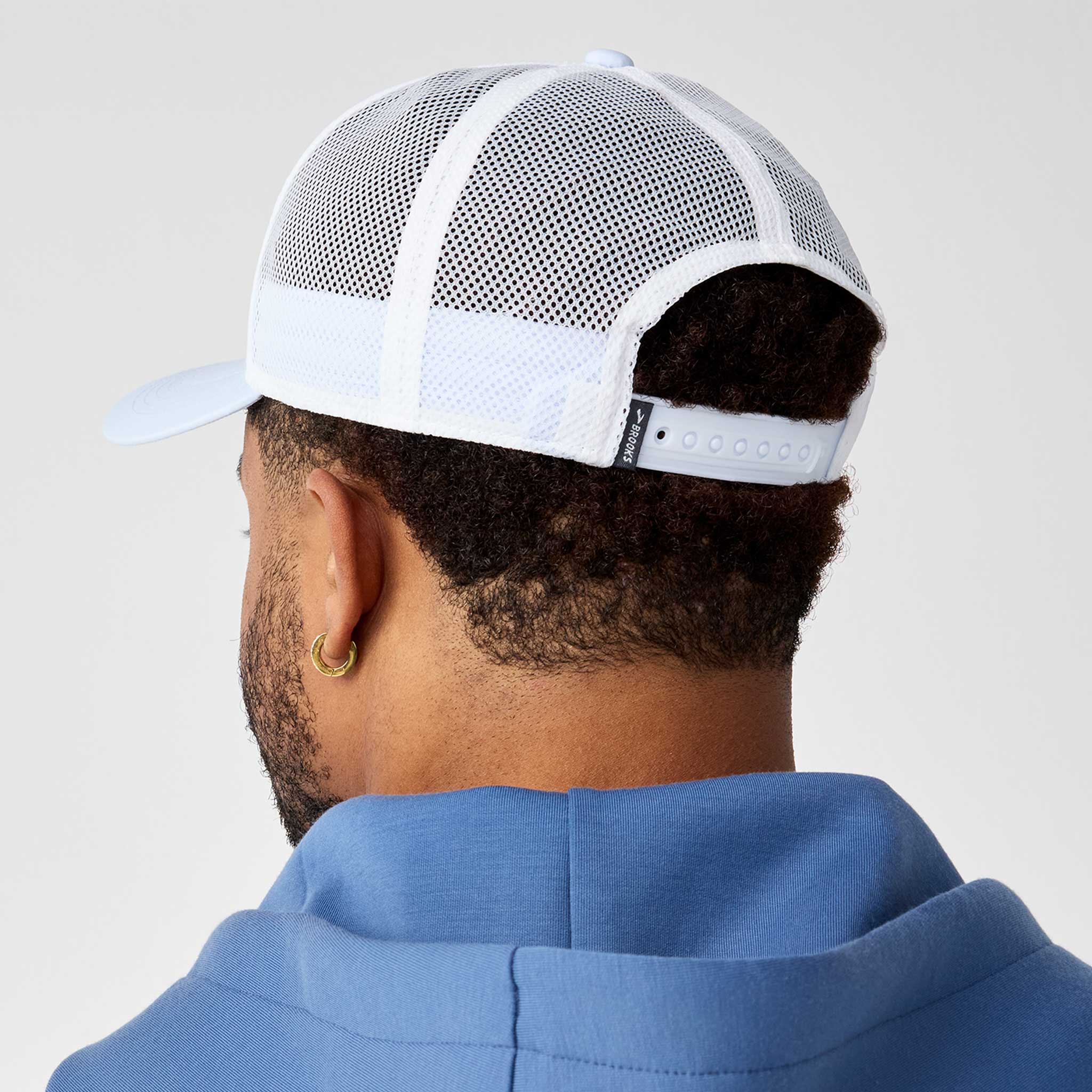 Brooks Surge Trucker Hat