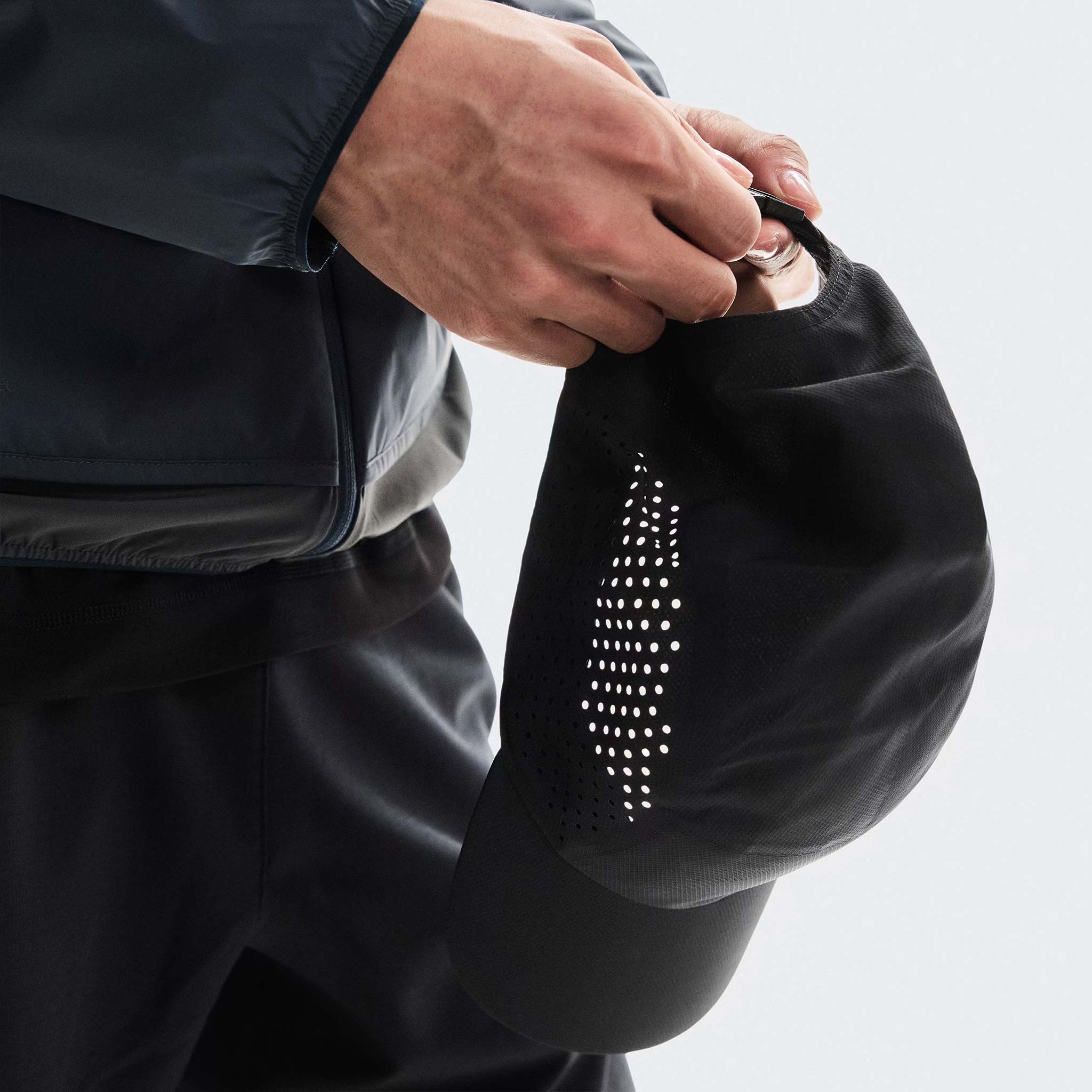 On Lightweight Cap