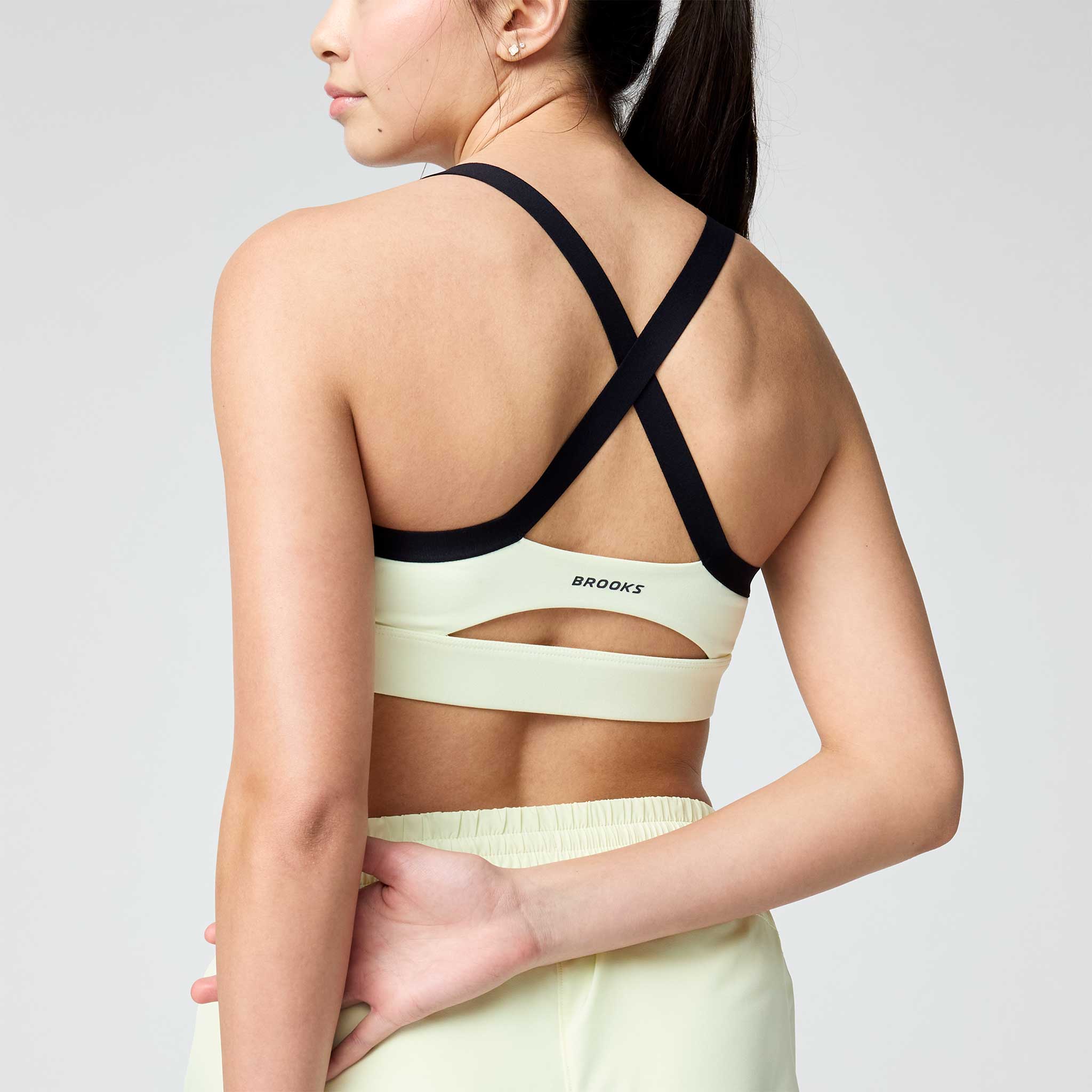 Brooks Luxe Strappy Bra Women's