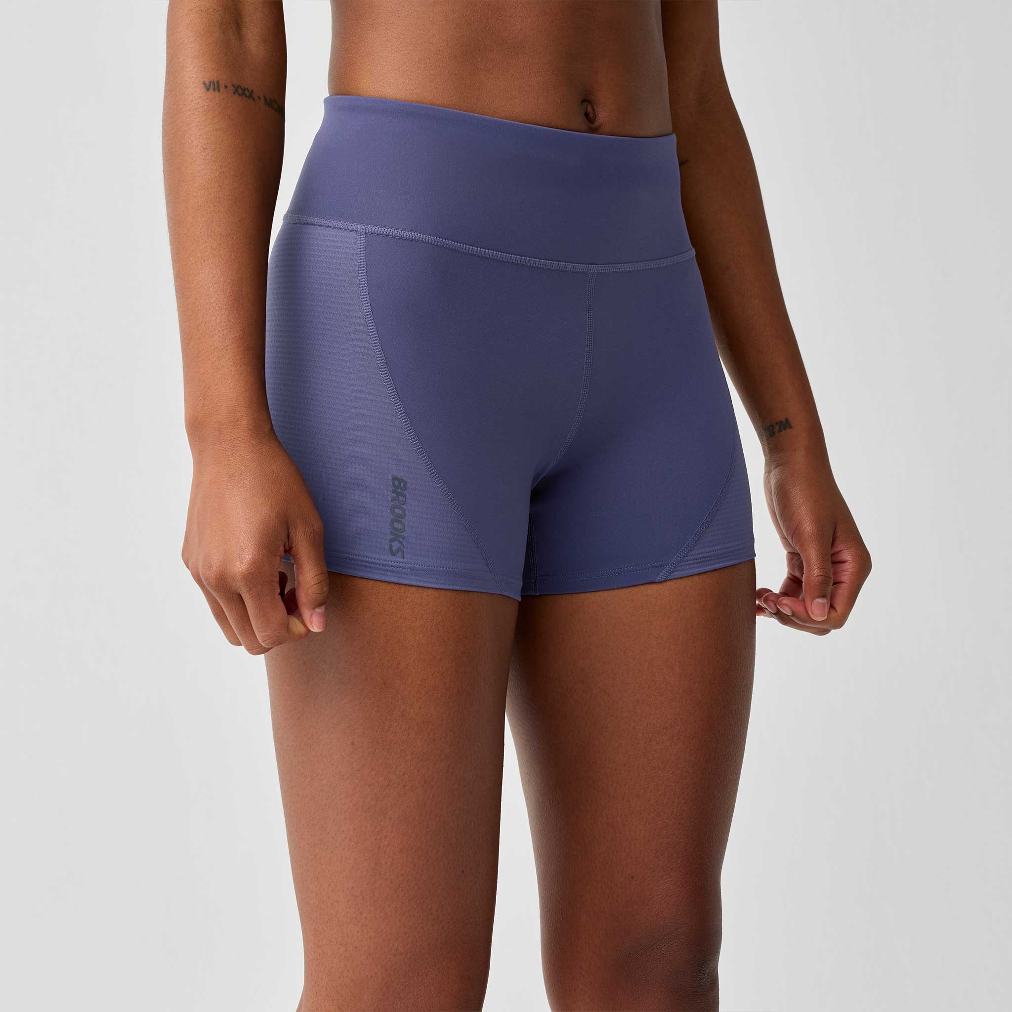 Brooks Dash Cooling Short Women's