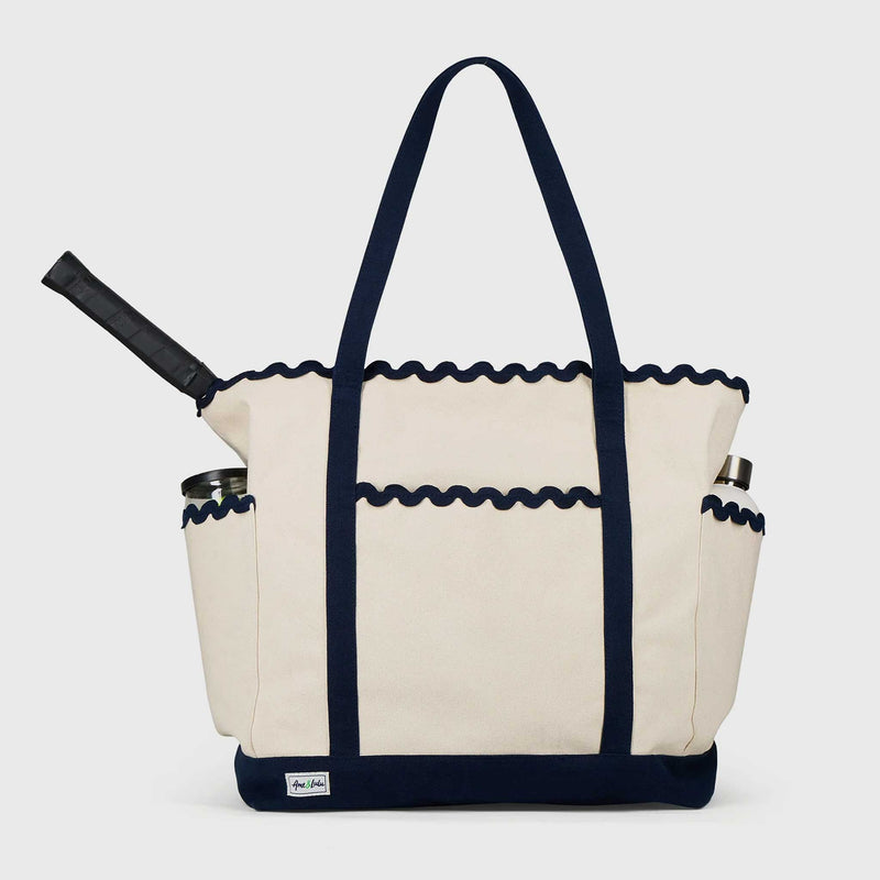 Ame & Lulu Scalloped Tennis Tote