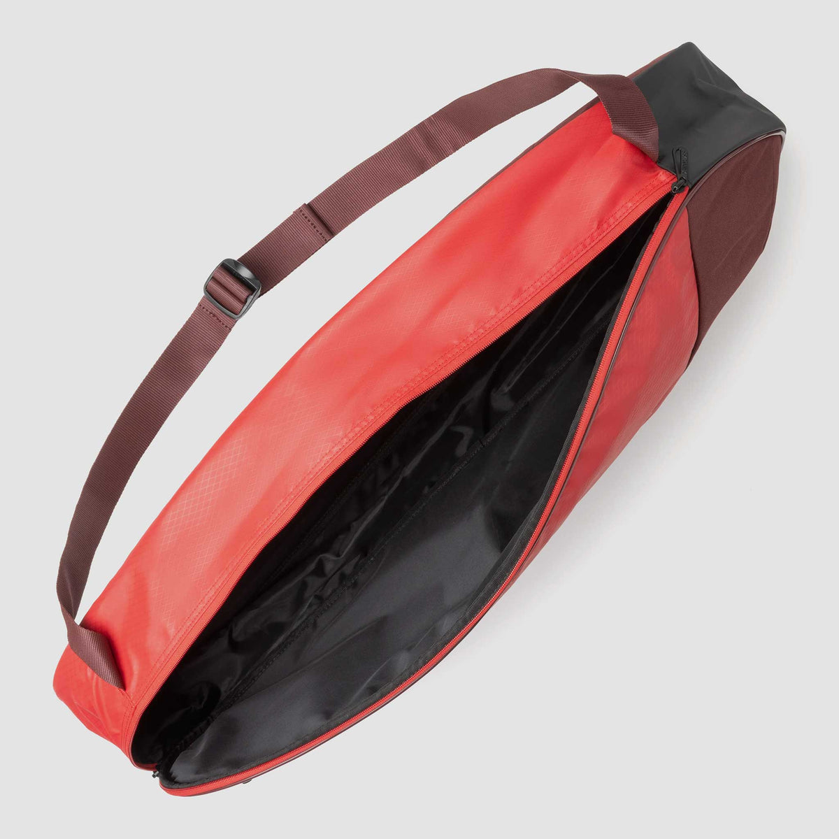 Yonex Team Racquet Bag 3 Pack Ruby Red