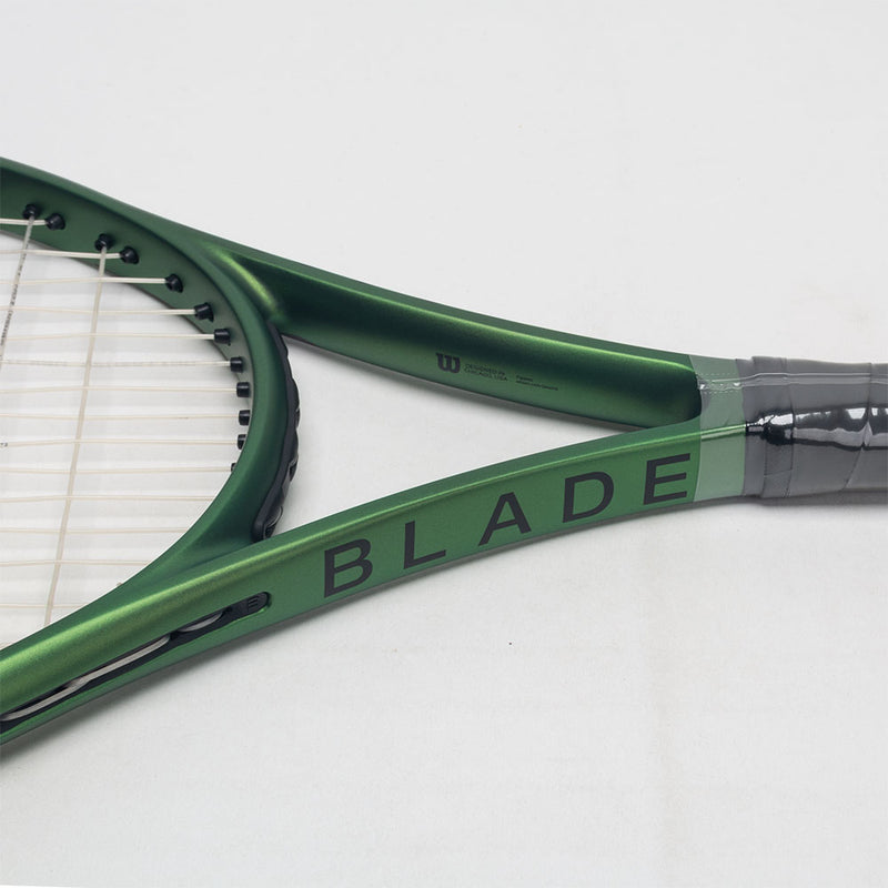 Wilson Blade 25 v8.0