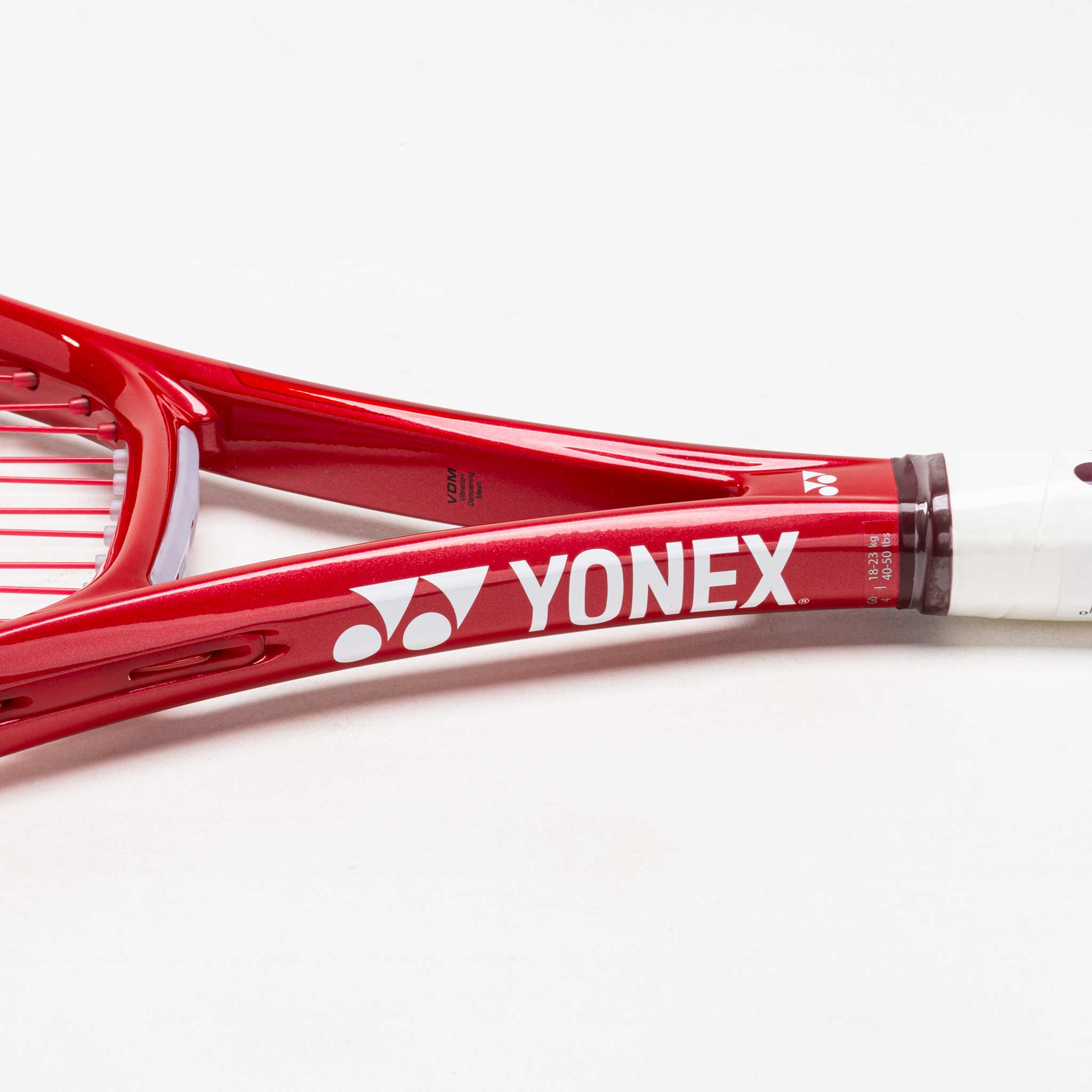 Yonex VCORE Junior 26 100 Ruby Red