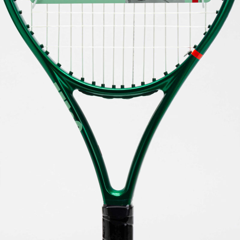 Wilson Blade 25 v10 – Holabird Sports
