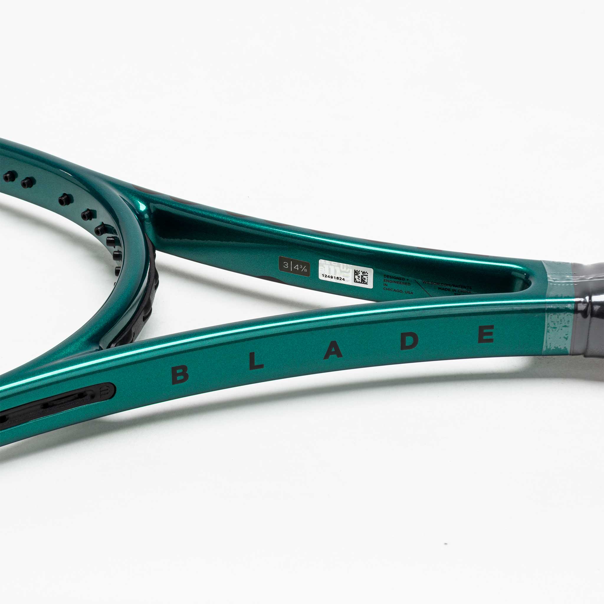 Wilson Blade Pro 98 18x20 v9 – Holabird Sports