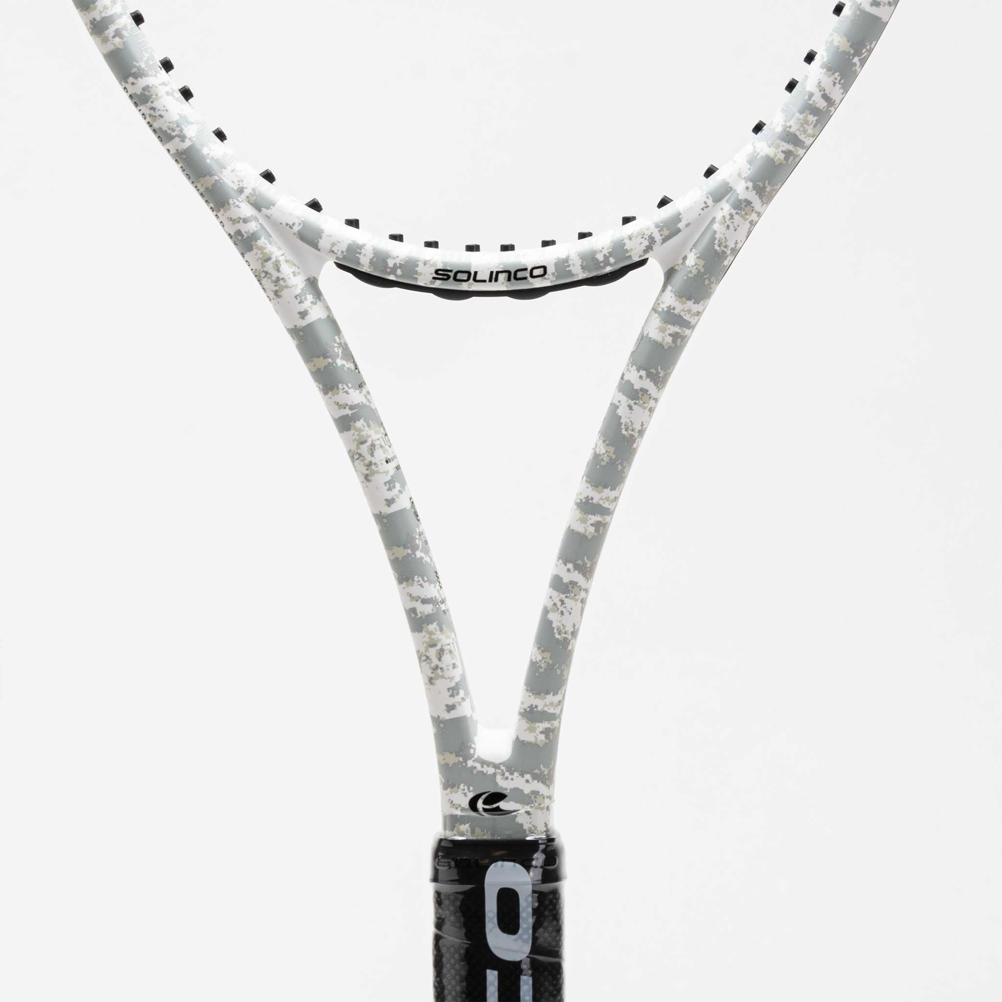 Solinco Whiteout v2 305 XTD 18x20 – Holabird Sports