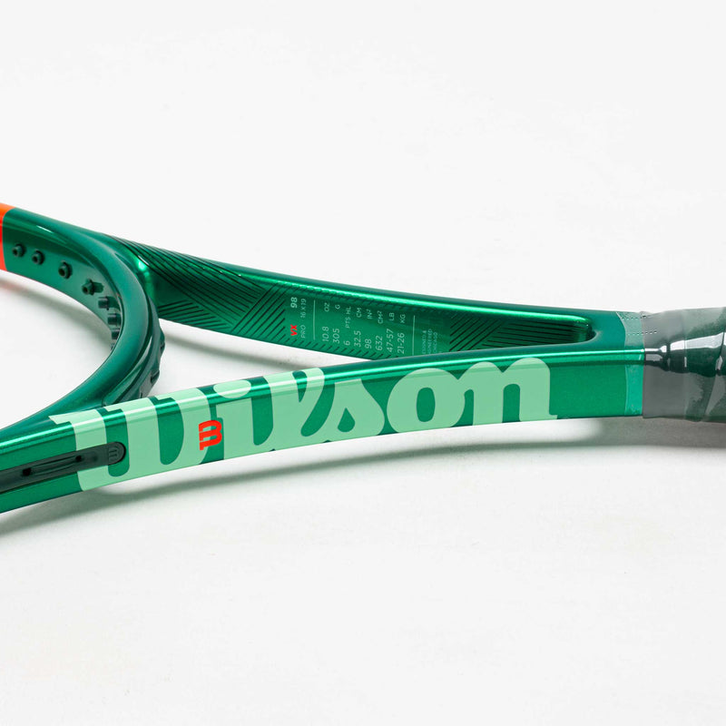 Wilson Blade 98 Pro 16x19 v10 – Holabird Sports