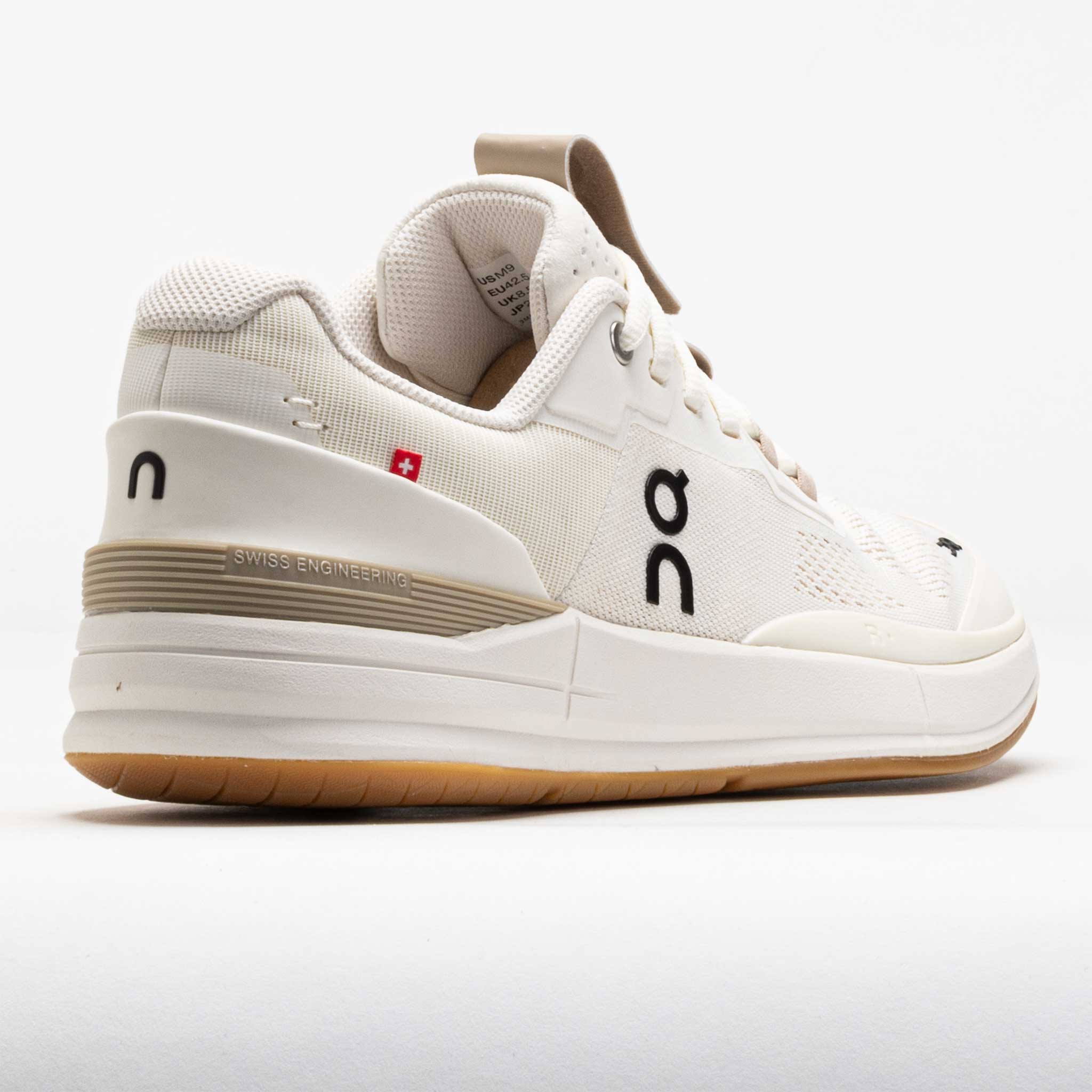 On The Roger Pro Men's Ivory/Ivory – Holabird Sports
