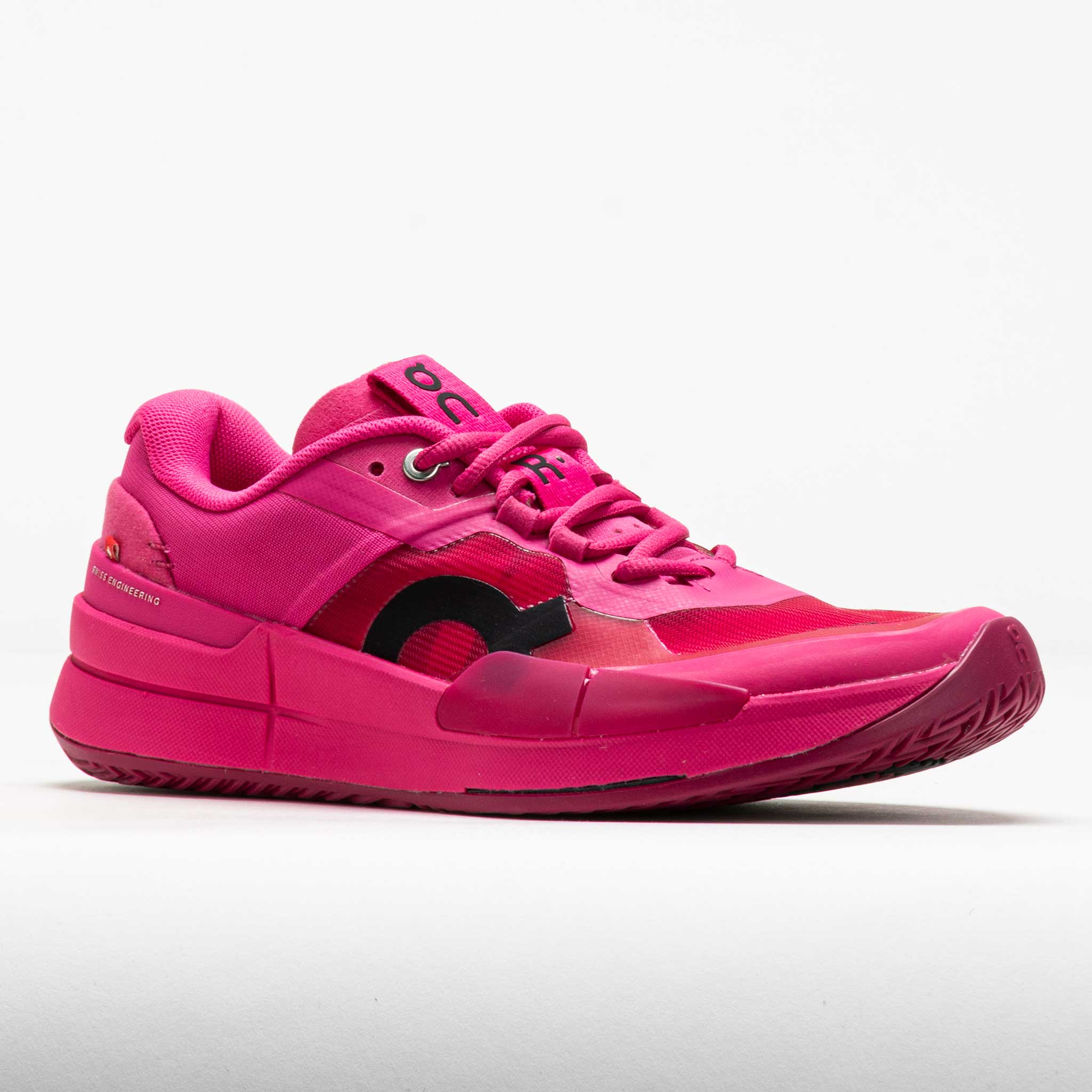 On The Roger Pro 2 Women's Pink/Grenadine – Holabird Sports